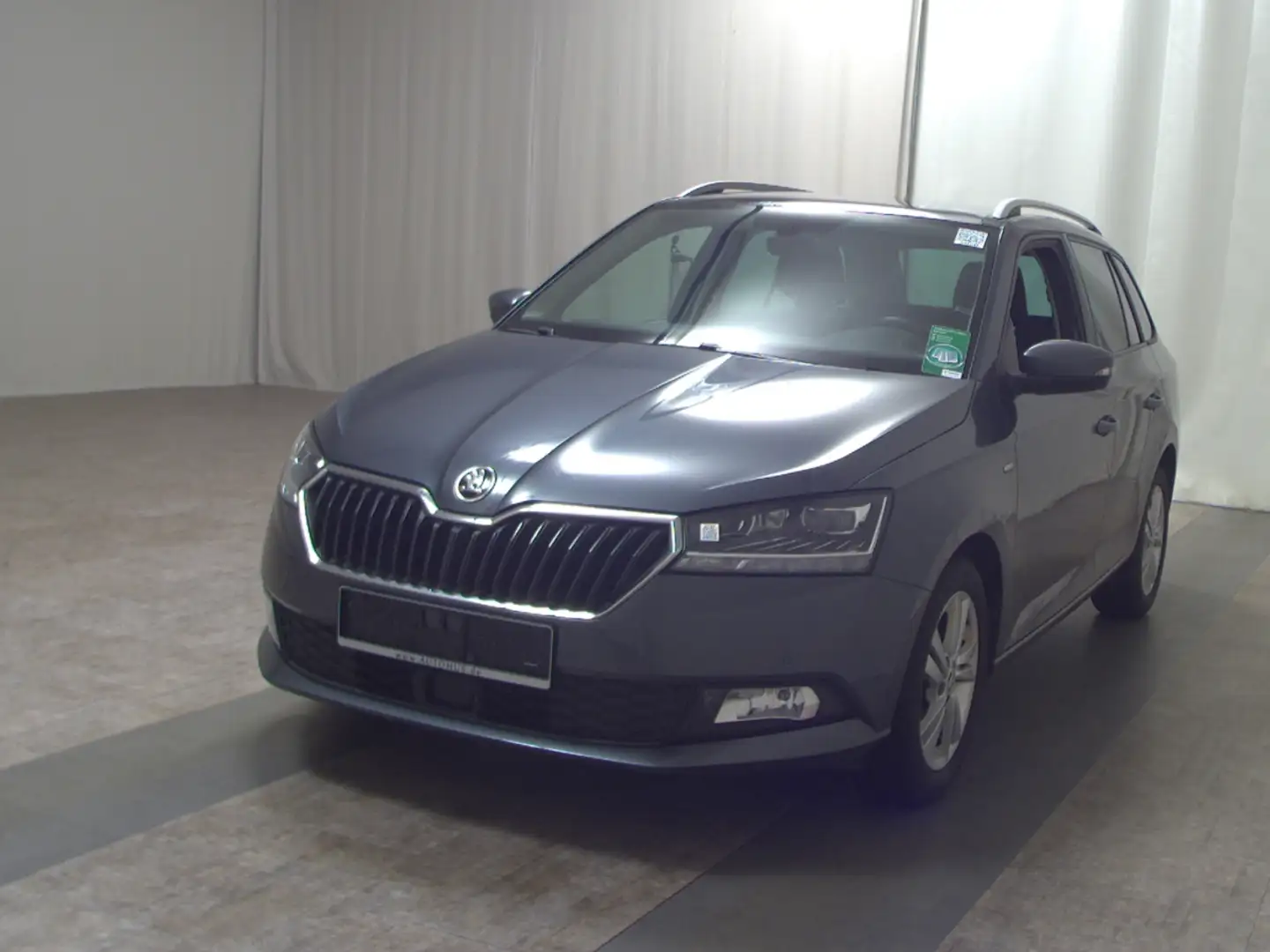 Skoda Fabia Kombi 1.0 TSI Ambition Navi LED RFK ACC Grau - 2