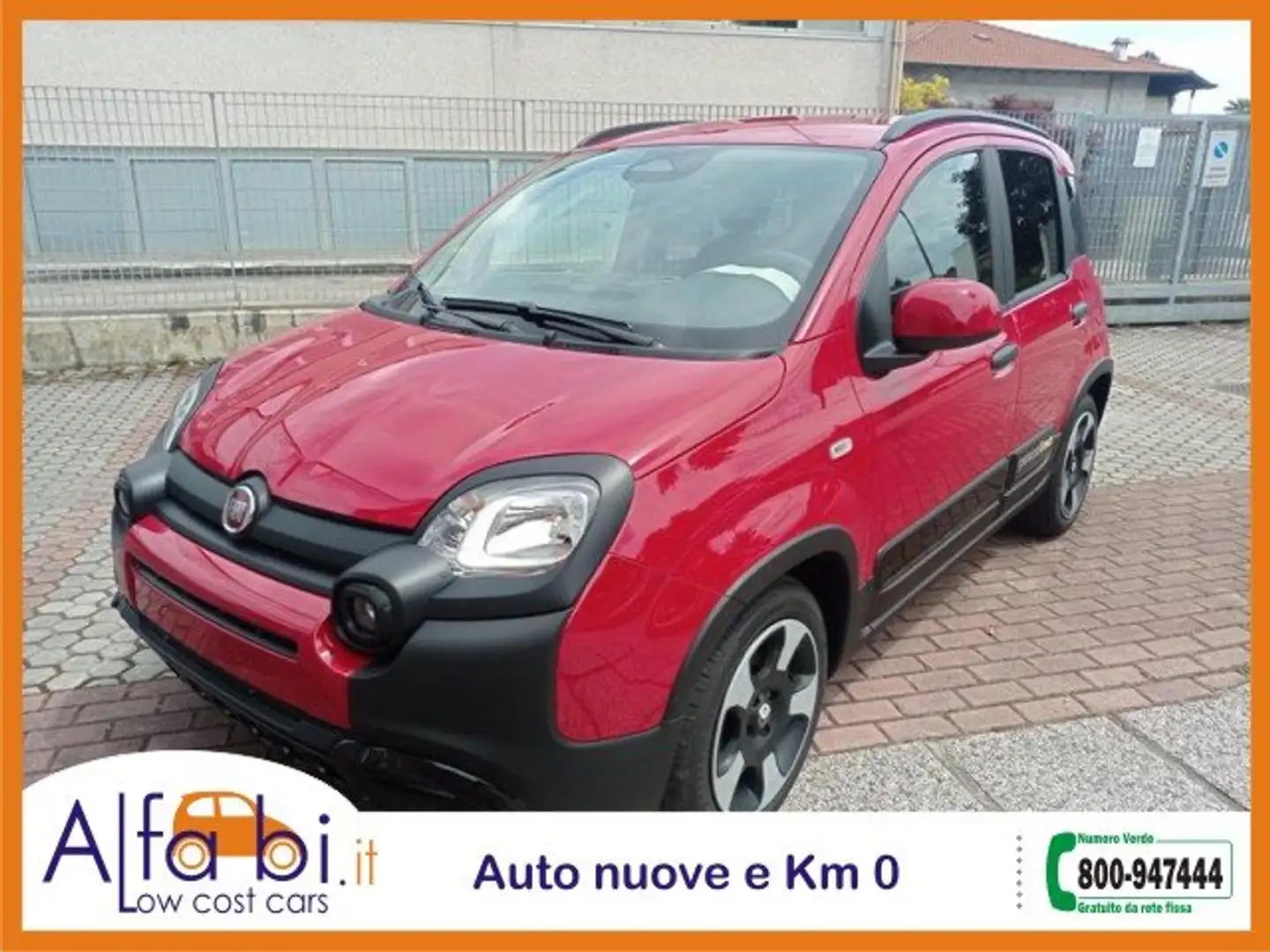 Fiat Panda 1.0 FireFly 70CV Hybrid Pandina (Cross Look) Rosso - 2
