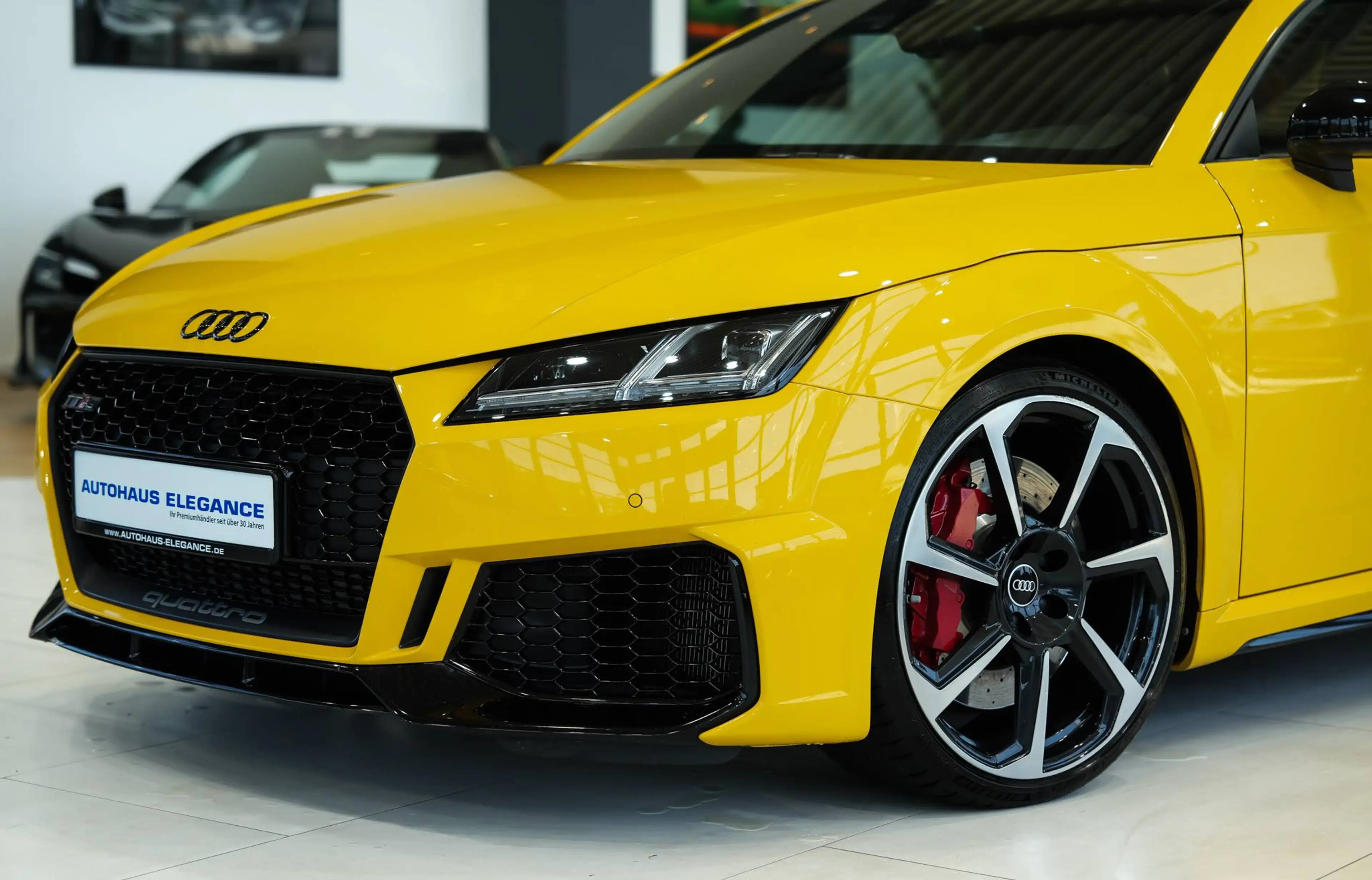 Audi TT RS Roadster 2.5 TFSI quattro*RS-ABGAS*B&O*LED — photo 13