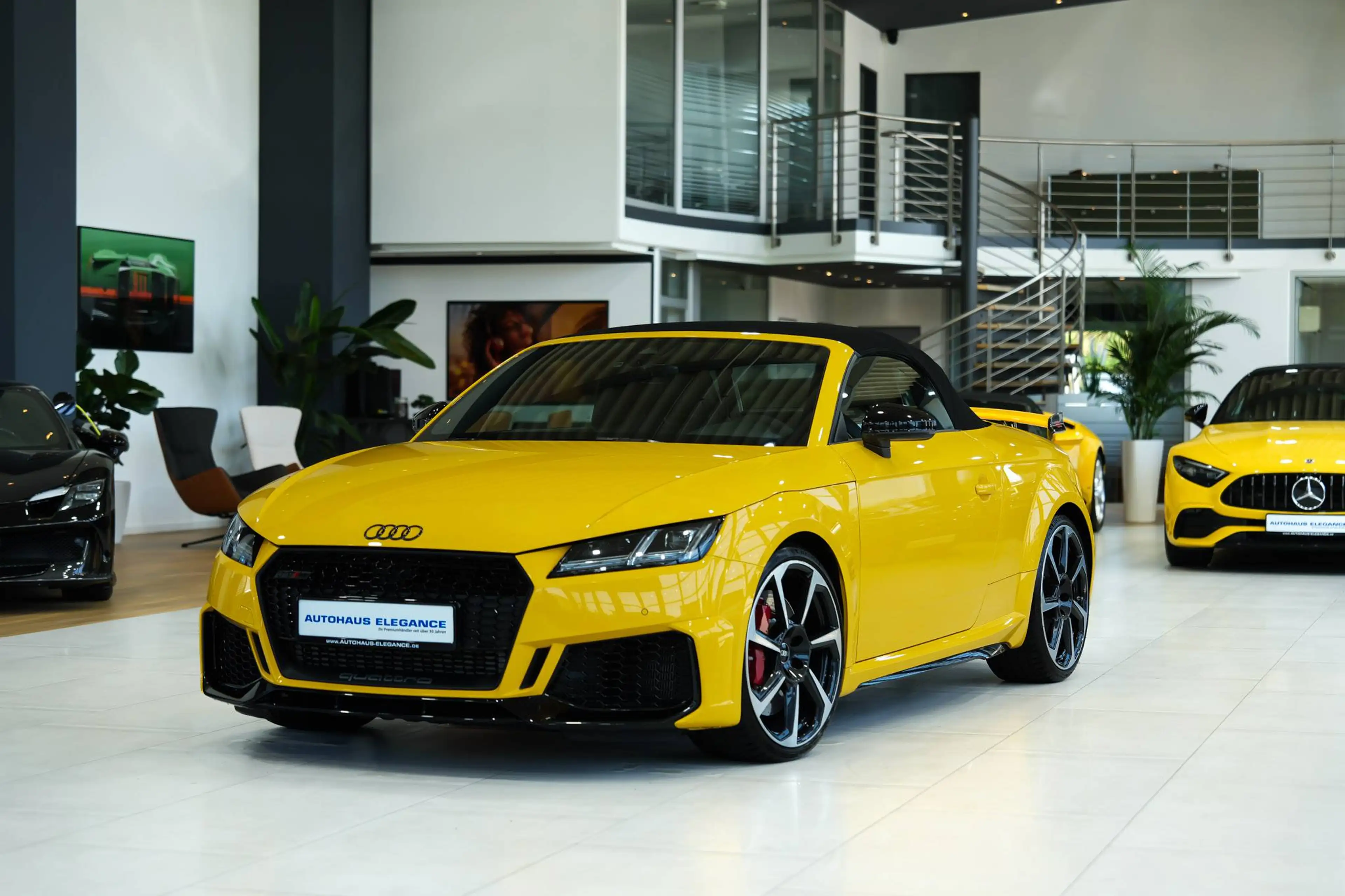 Audi TT RS Roadster 2.5 TFSI quattro*RS-ABGAS*B&O*LED — photo 11