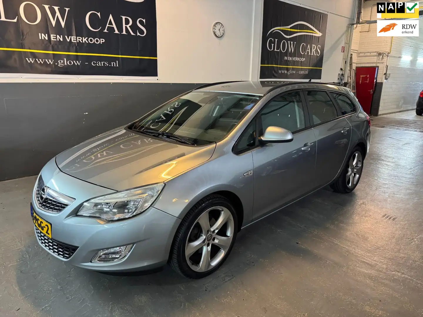 Opel Astra Sports Tourer 1.6 Turbo Cosmo |AIRCO|CRUISE|NAVI|P Grijs - 1