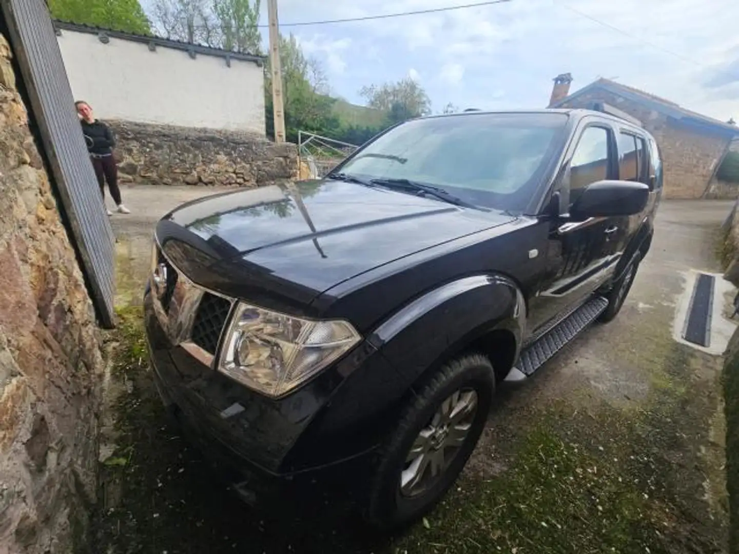 Nissan Pathfinder Todoterreno 171cv Automático de 5 Puertas Negro - 1