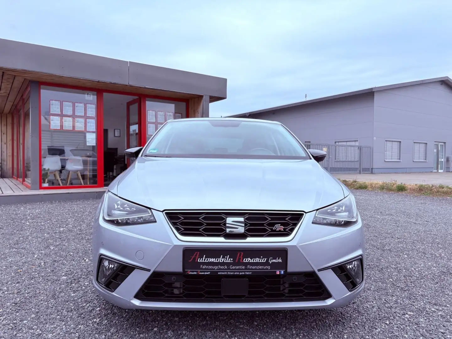 SEAT Ibiza FR ACC BEATS NAVI SHZ KAMERA DSG Zilver - 2