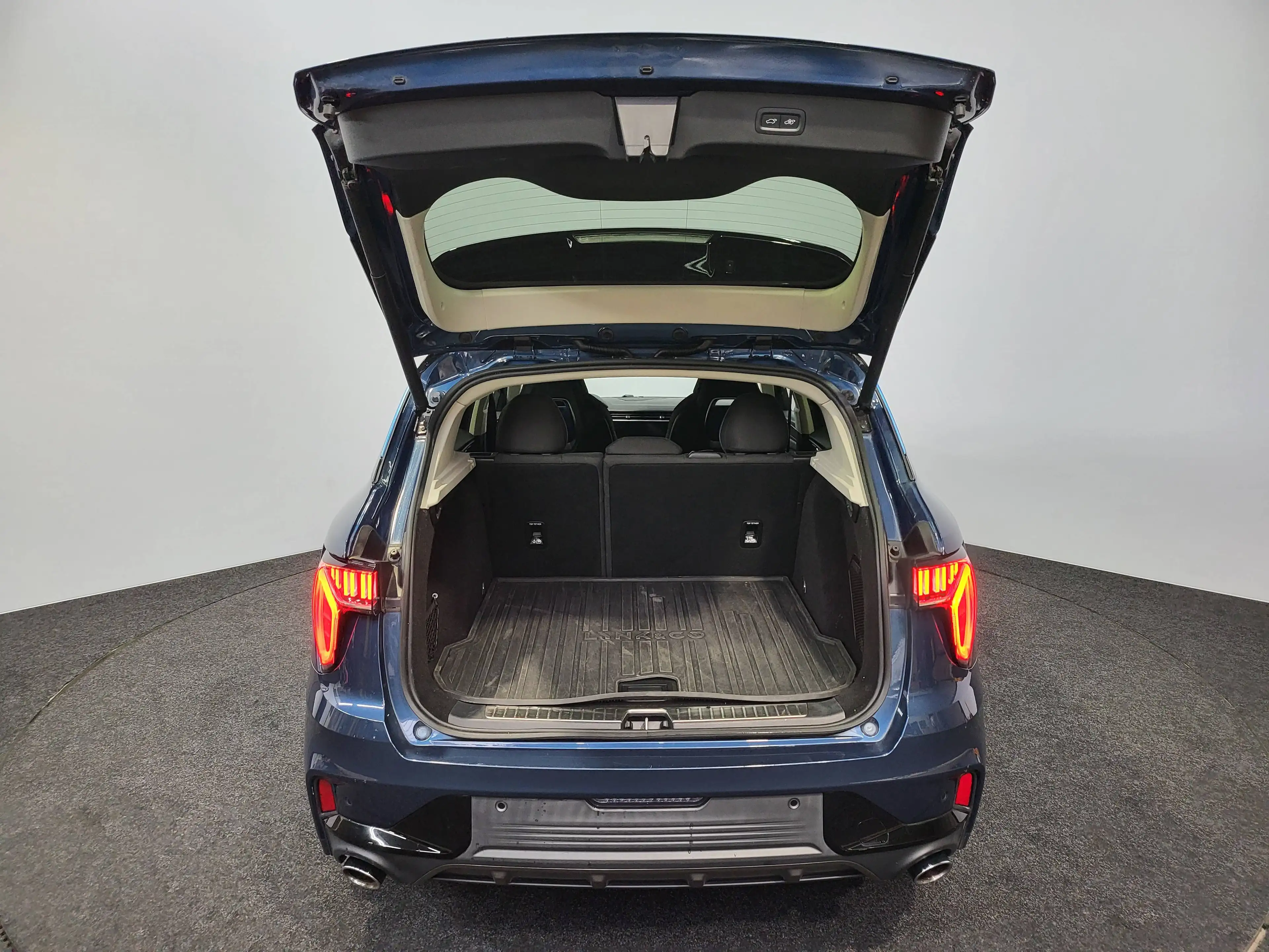 Lynk & Co 01 PHEV | Automaat | 2022 | 113.396 km | Direct beschikbaar | Full | Pano | ACC | Led | 360° | DAB | CarPlay — photo 9