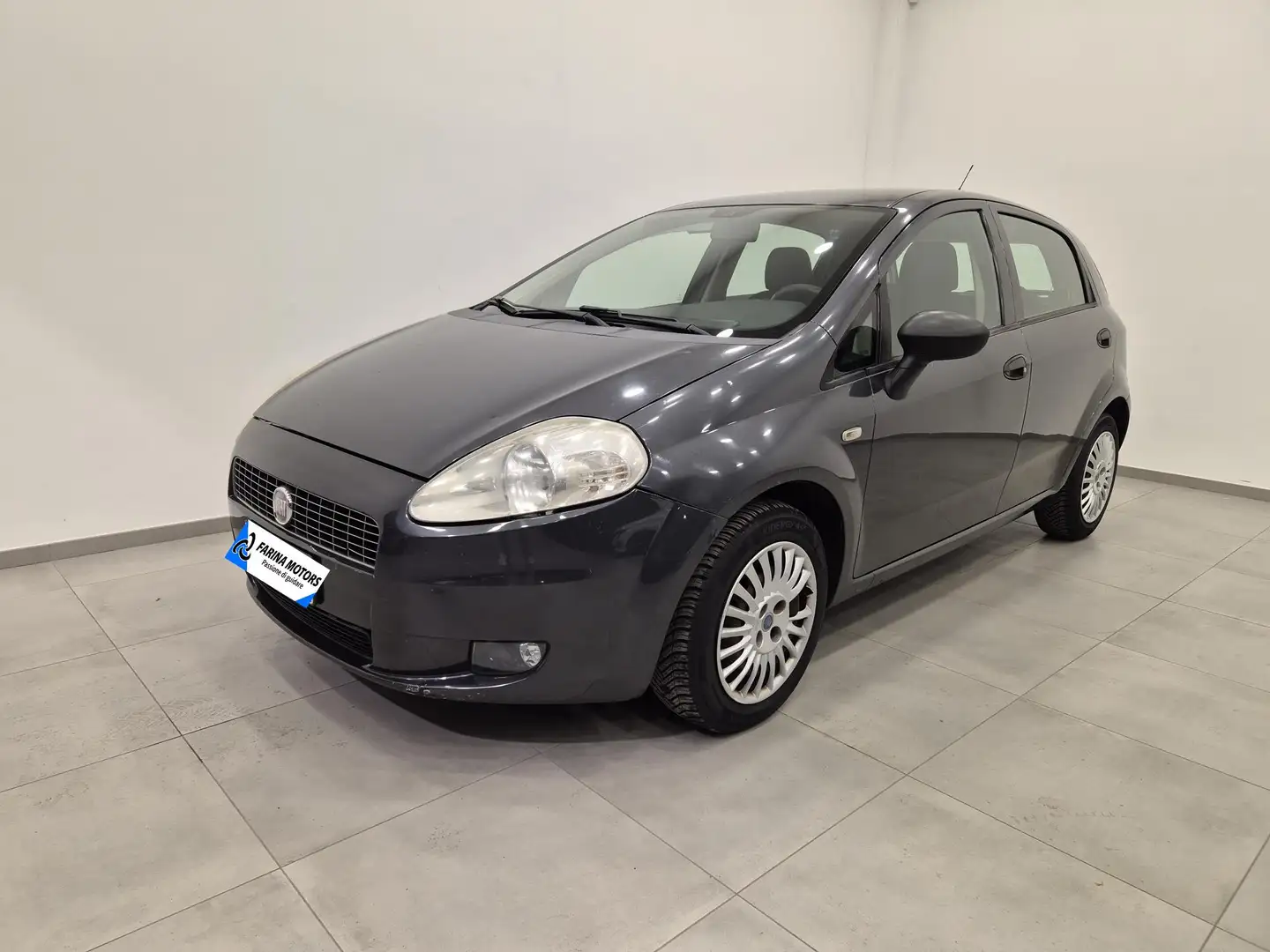 Fiat Grande Punto 5p 1.2 Active 65cv - NEOPATENTATI - Clima - Radio Grau - 1