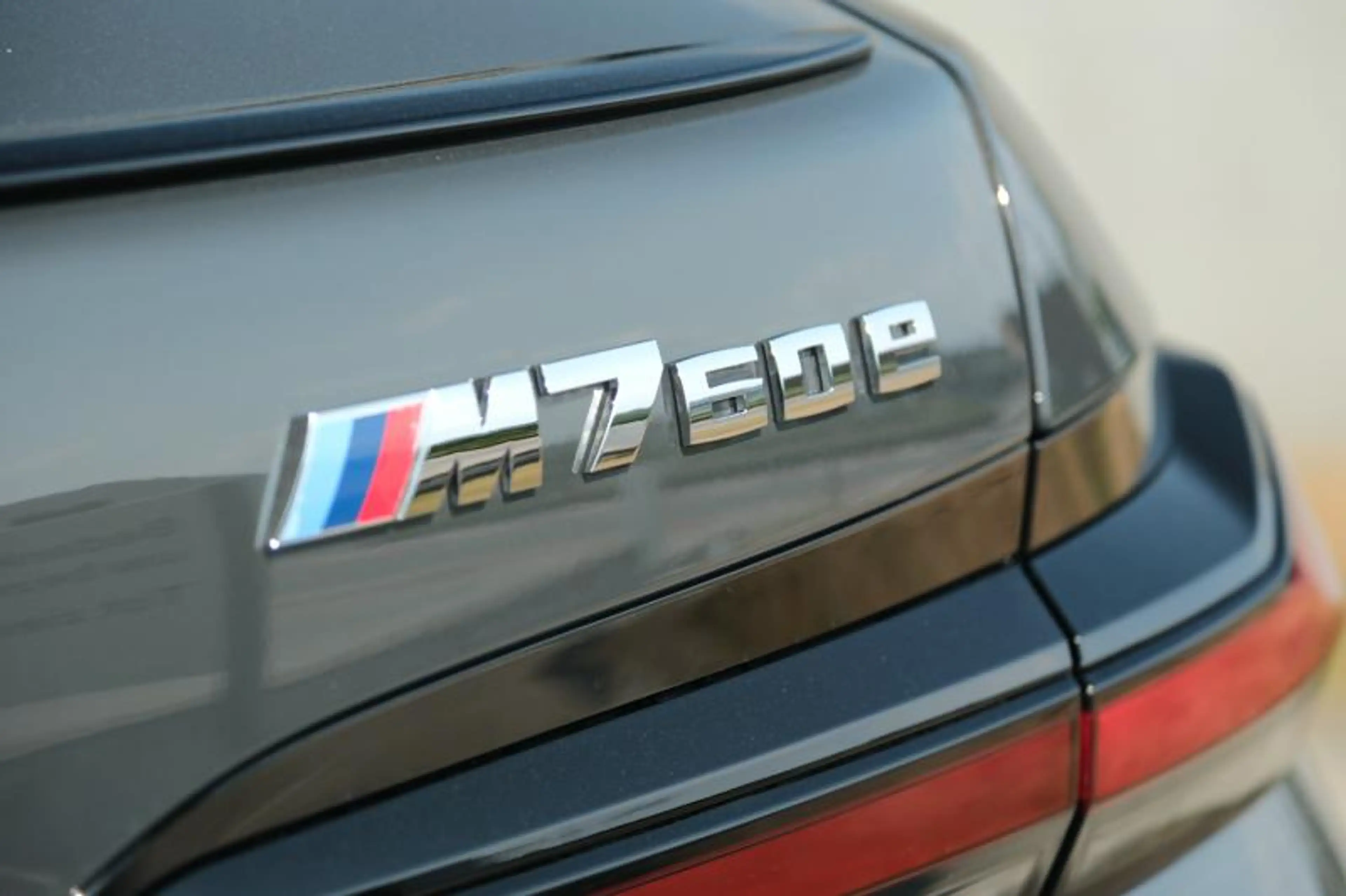 BMW 760 M SPORT PRO INDIVIDUAL | EXECUTIVE LOUNGE | — photo 10