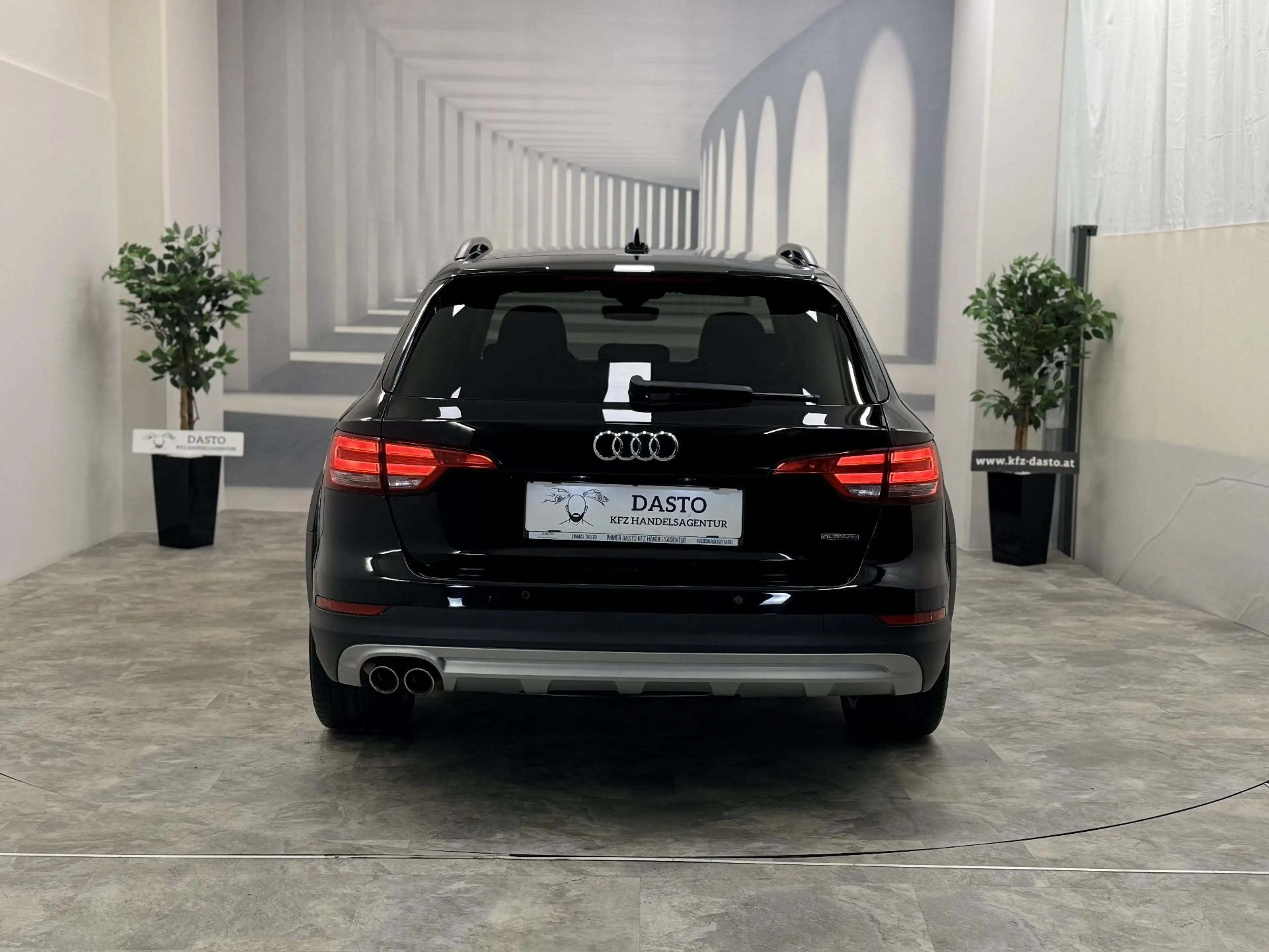 Audi A4 allroad 2.0TDI__AHK__SPORTSITZE__NEUES  GUTACHTEN 2027 — photo 13