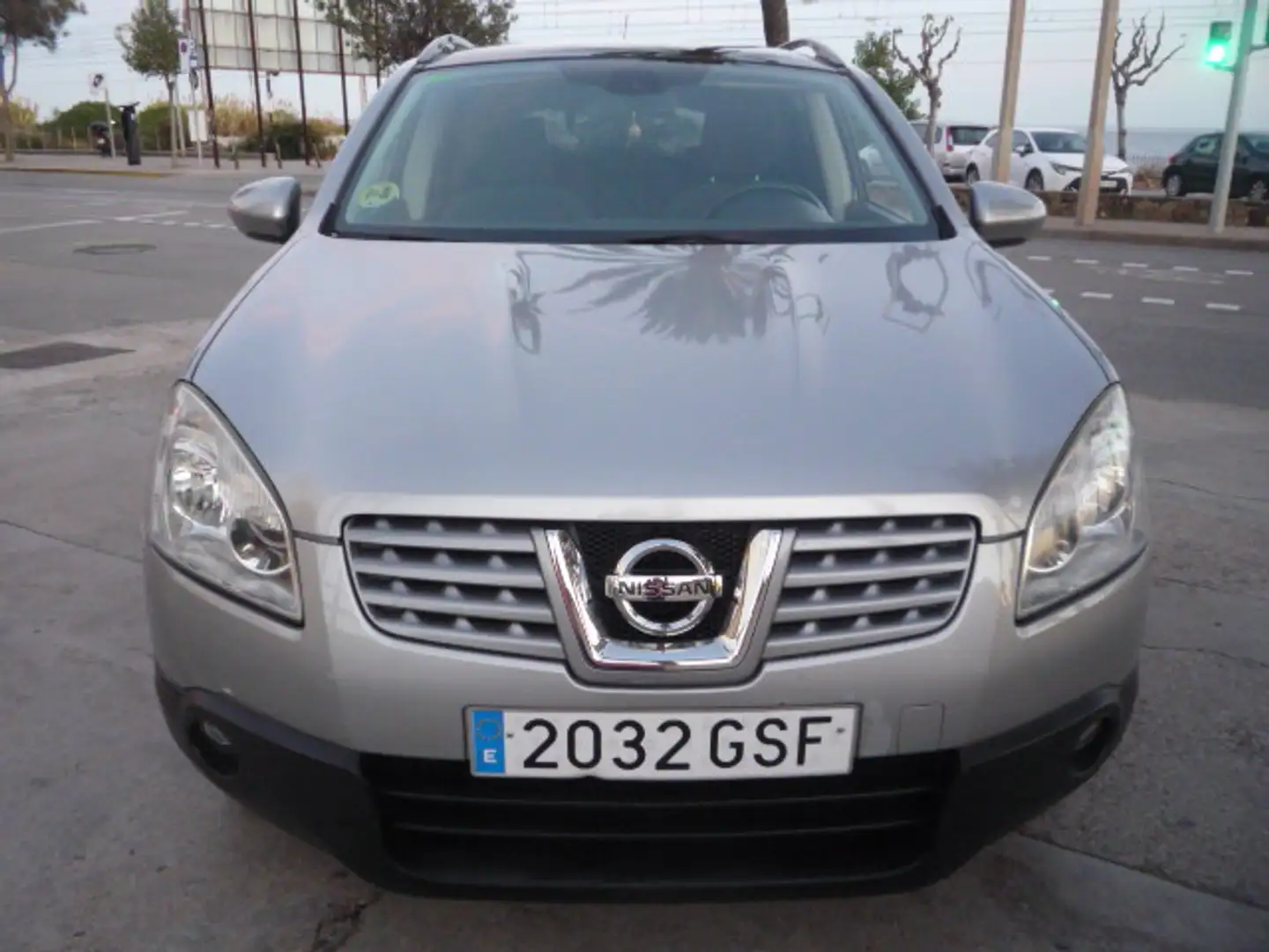 Nissan Qashqai Q+2 2.0dCi Tekna Sport 4x2 18´´ Plateado - 2