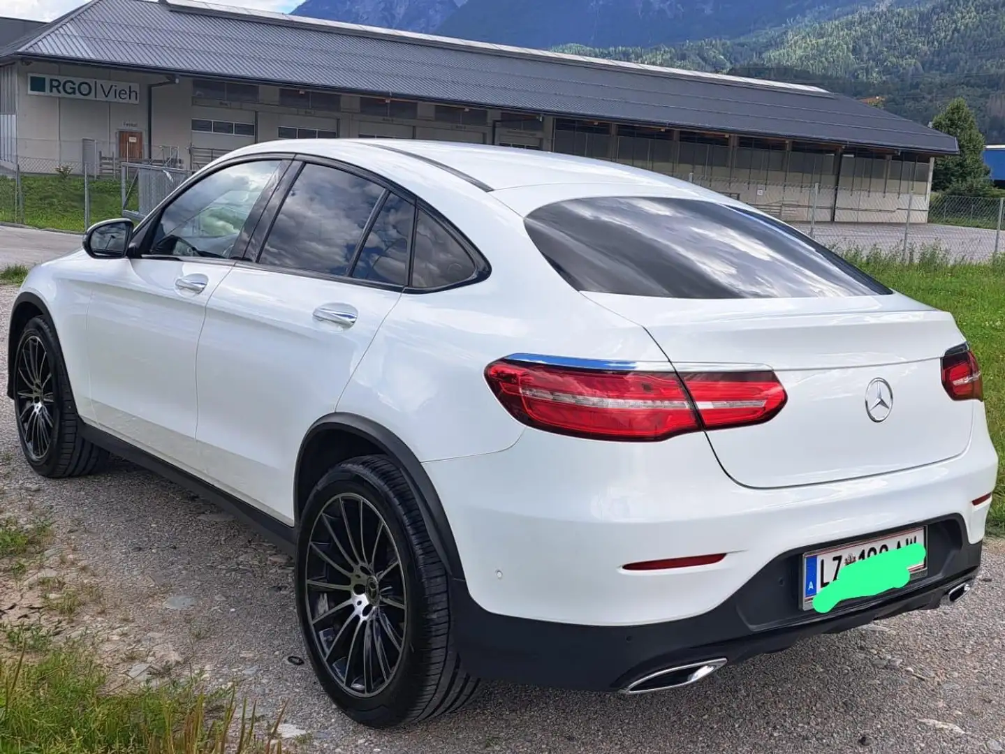 Mercedes-Benz GLC 250 GLC 250 d Coupé 4MATIC Aut. Weiß - 2