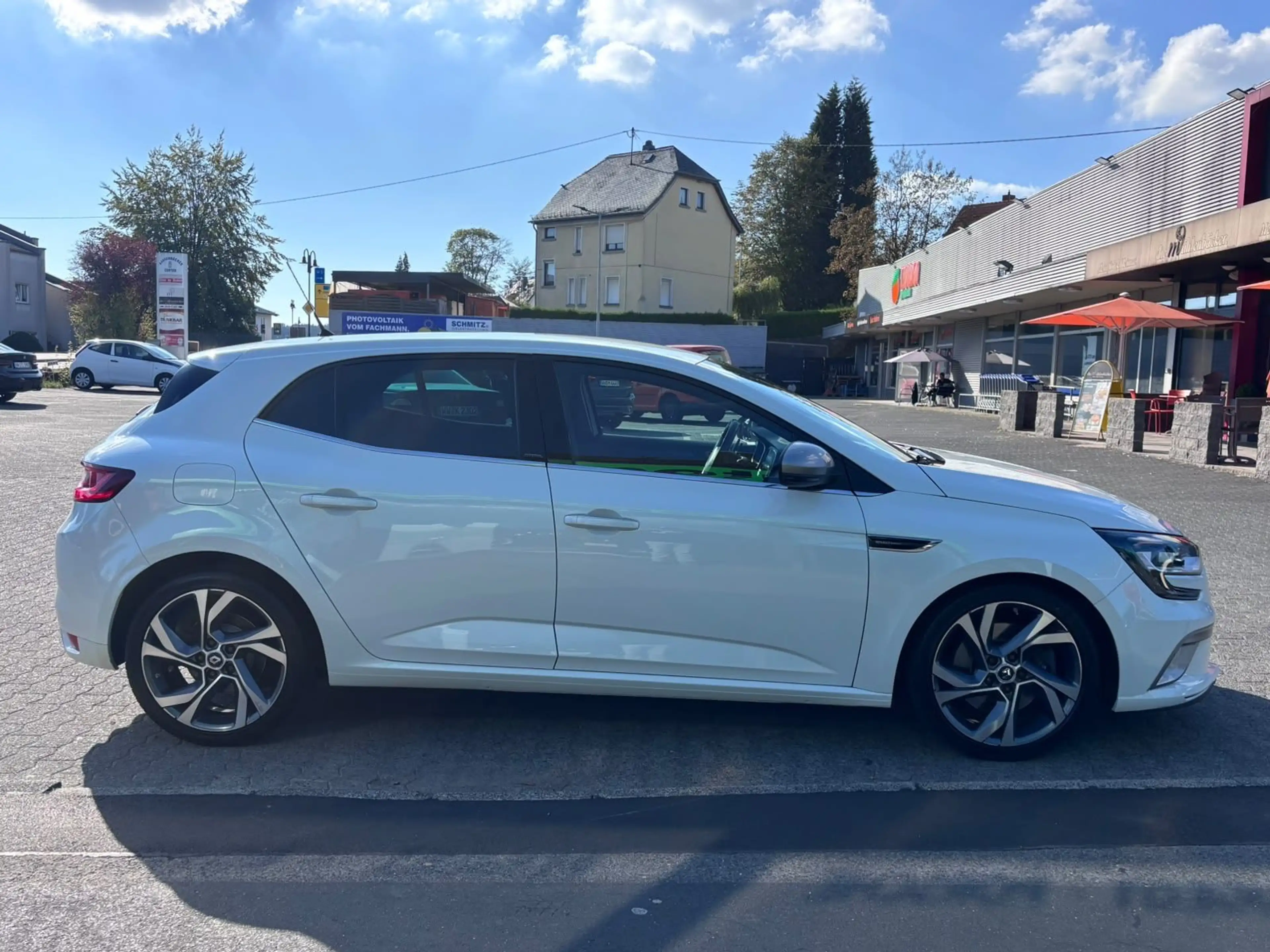 Renault Megane IV Lim. GT **LED*BOSE*2-HAND*LÜCKENLOS* — photo 5