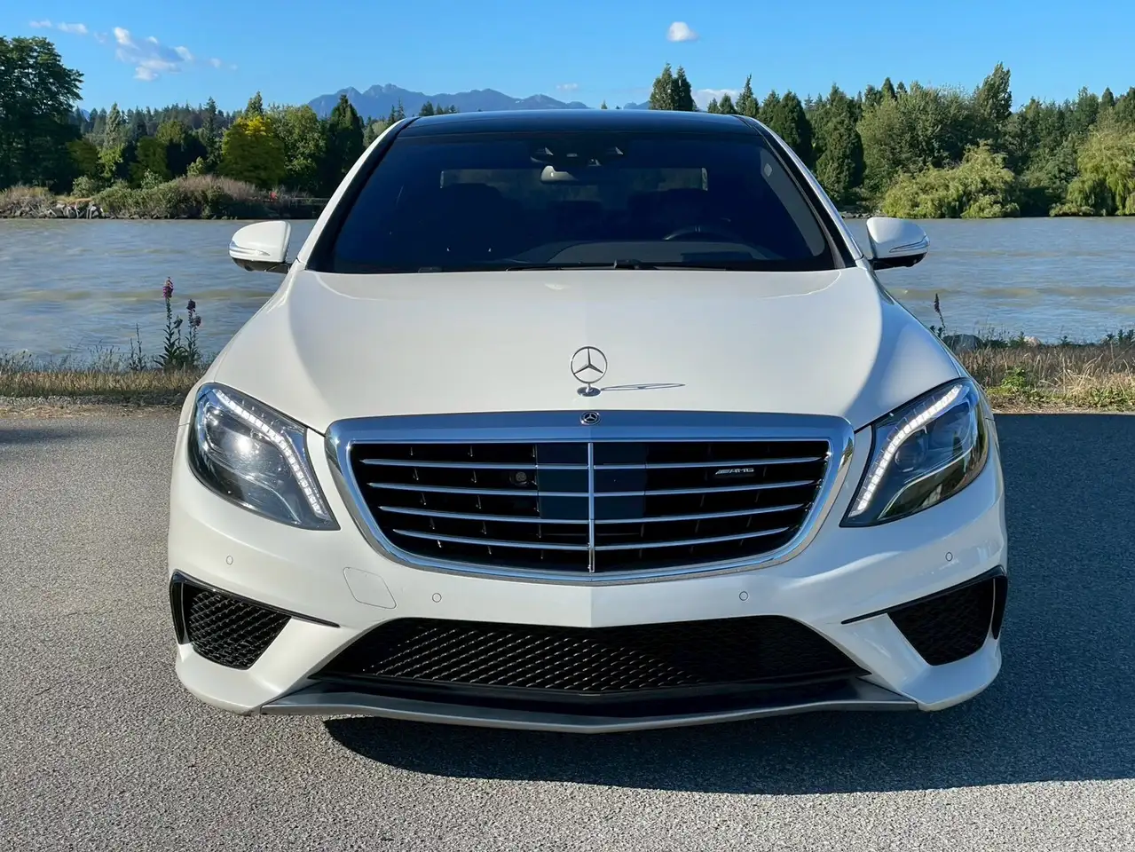 Mercedes-Benz S-Class fotografie Mercedes-Benz S-Class
