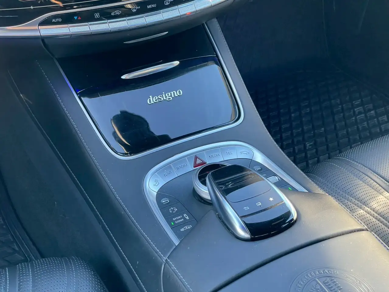 Mercedes-Benz S-Class fotografie Mercedes-Benz S-Class