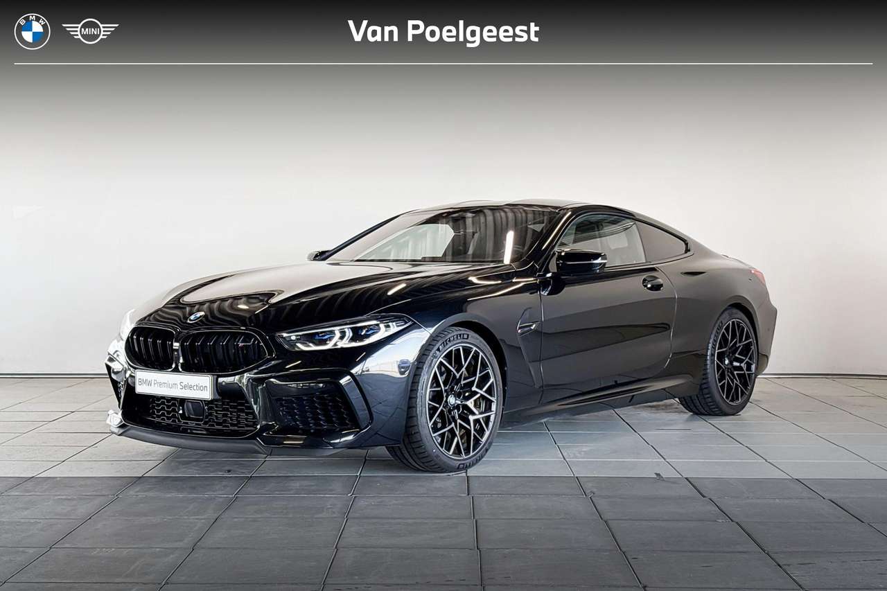 BMW M8 Coupé Competition M Driver's Pack