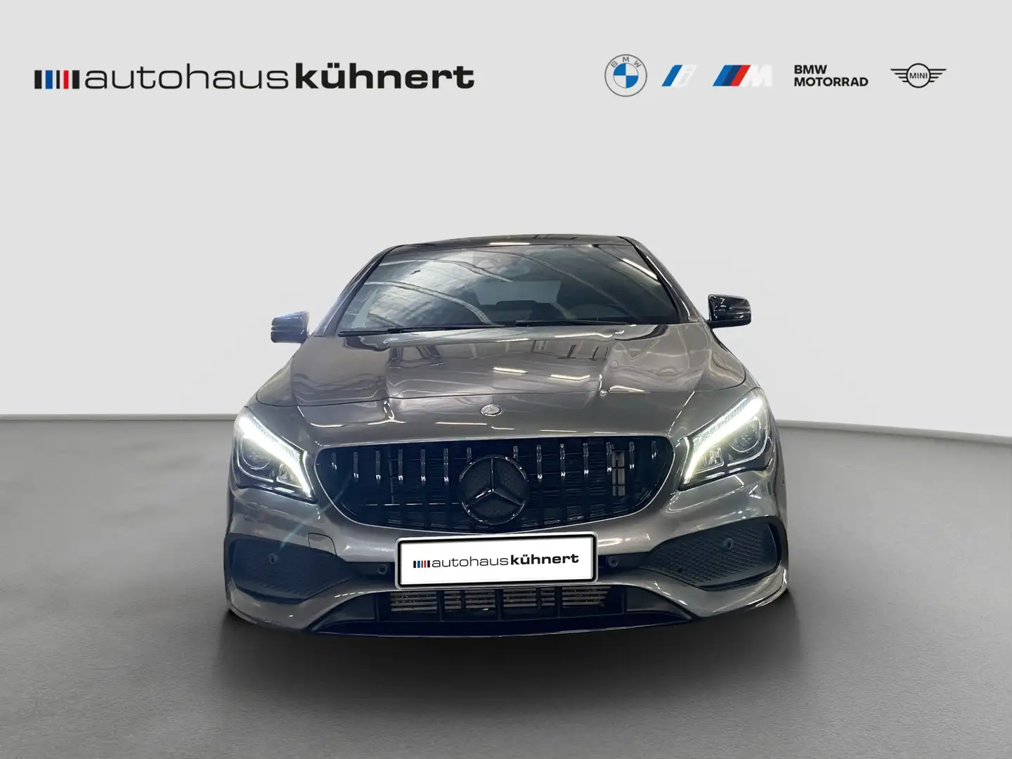 Mercedes-Benz CLA 220 Shooting Brake AMG Line PanoSD SpurAss LED AHK Nav Gris - 2
