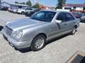 Mercedes-Benz E 240 Silber - thumbnail 2