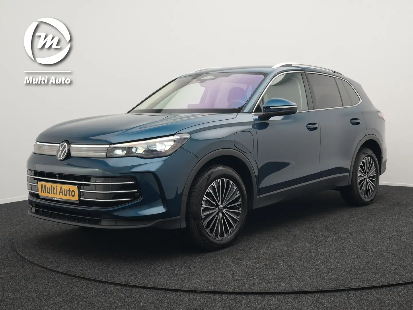 Volkswagen Tiguan 1.5 eHybrid Elegance Plug In Hybrid 204pk Nieuw Mo Синій - 1