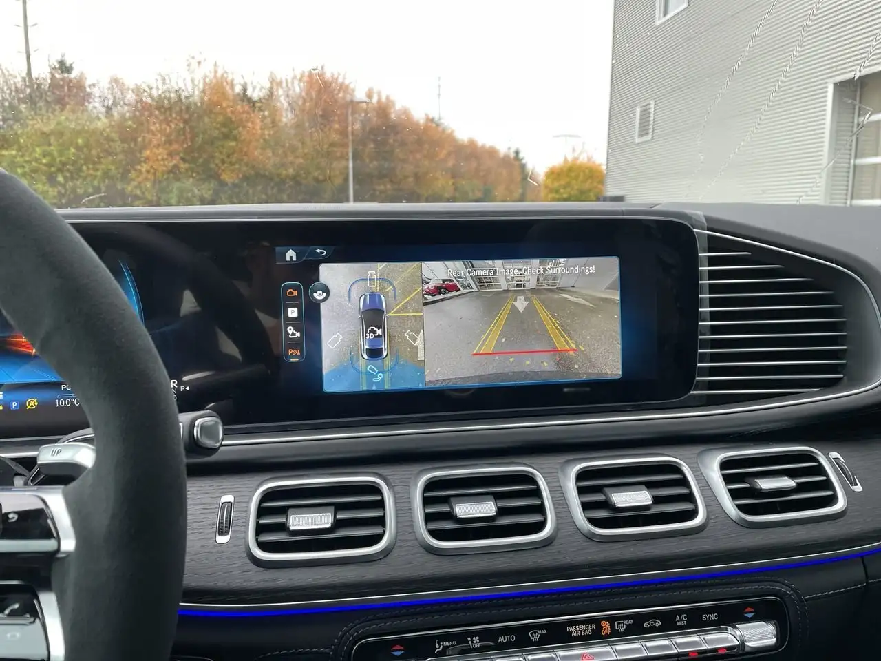 Mercedes-Benz GLE снимка Mercedes-Benz GLE