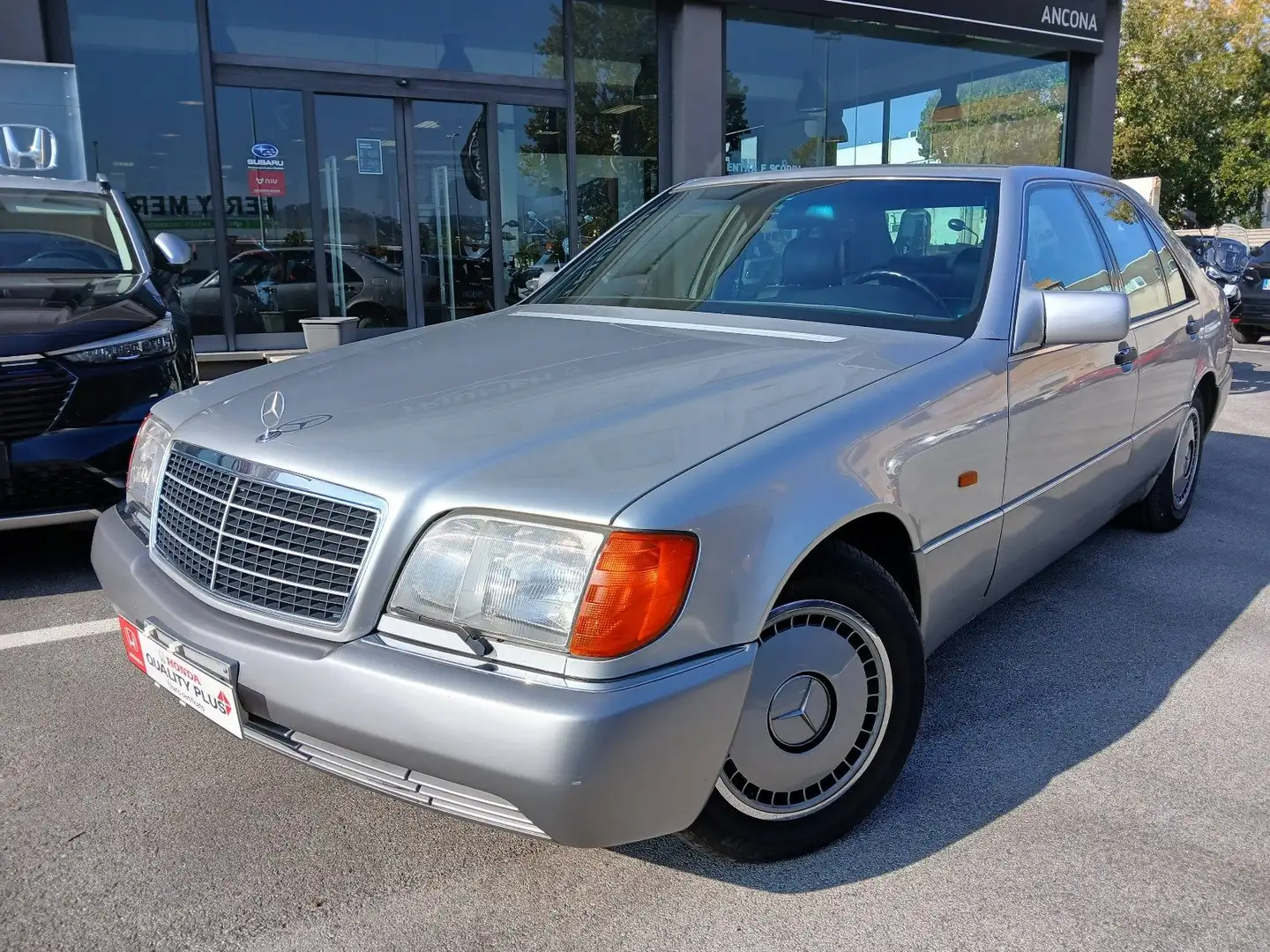 Mercedes-Benz S 300 SE Argento - 1