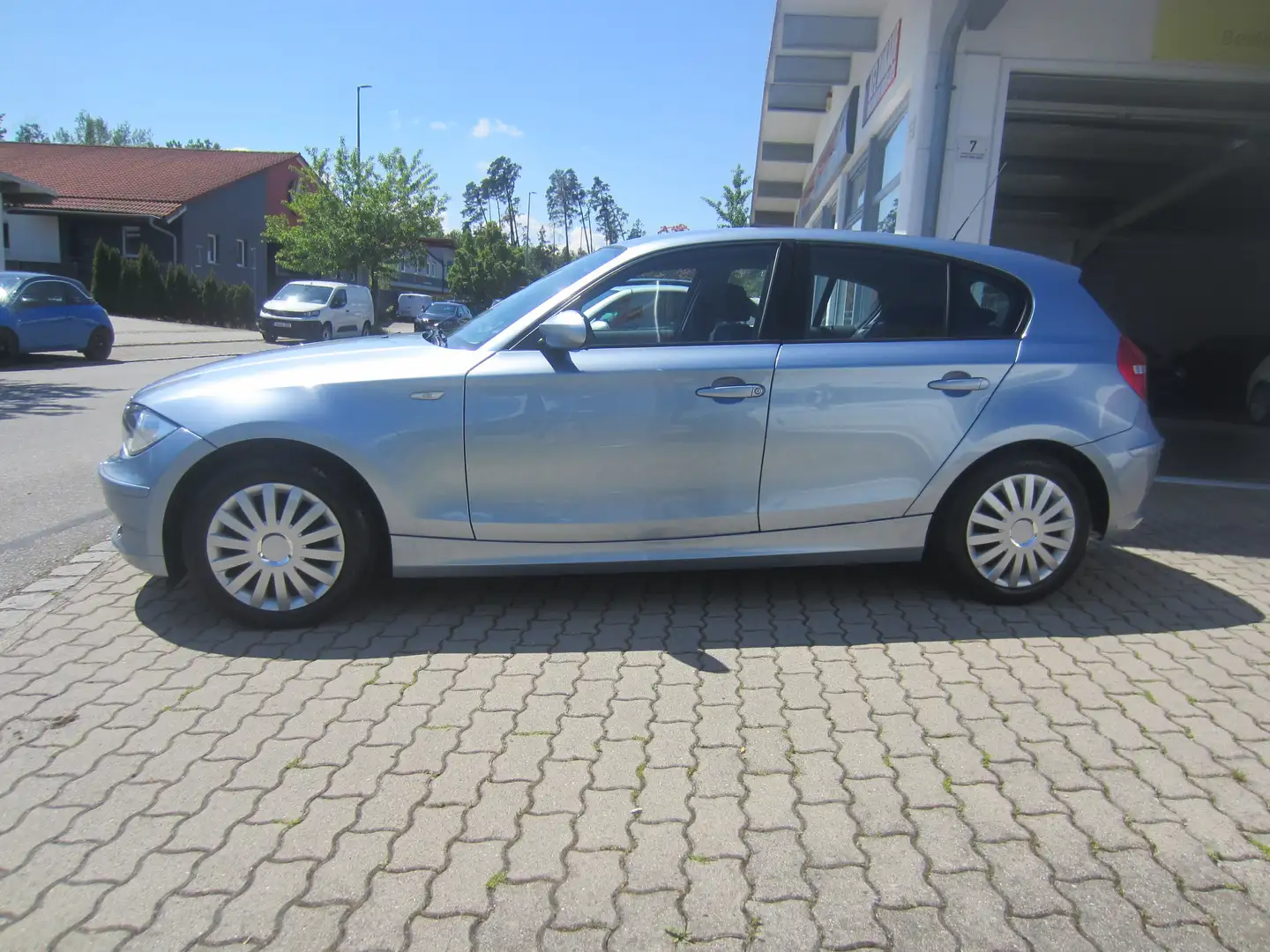 BMW 116 116i-Advantege Blauw - 1