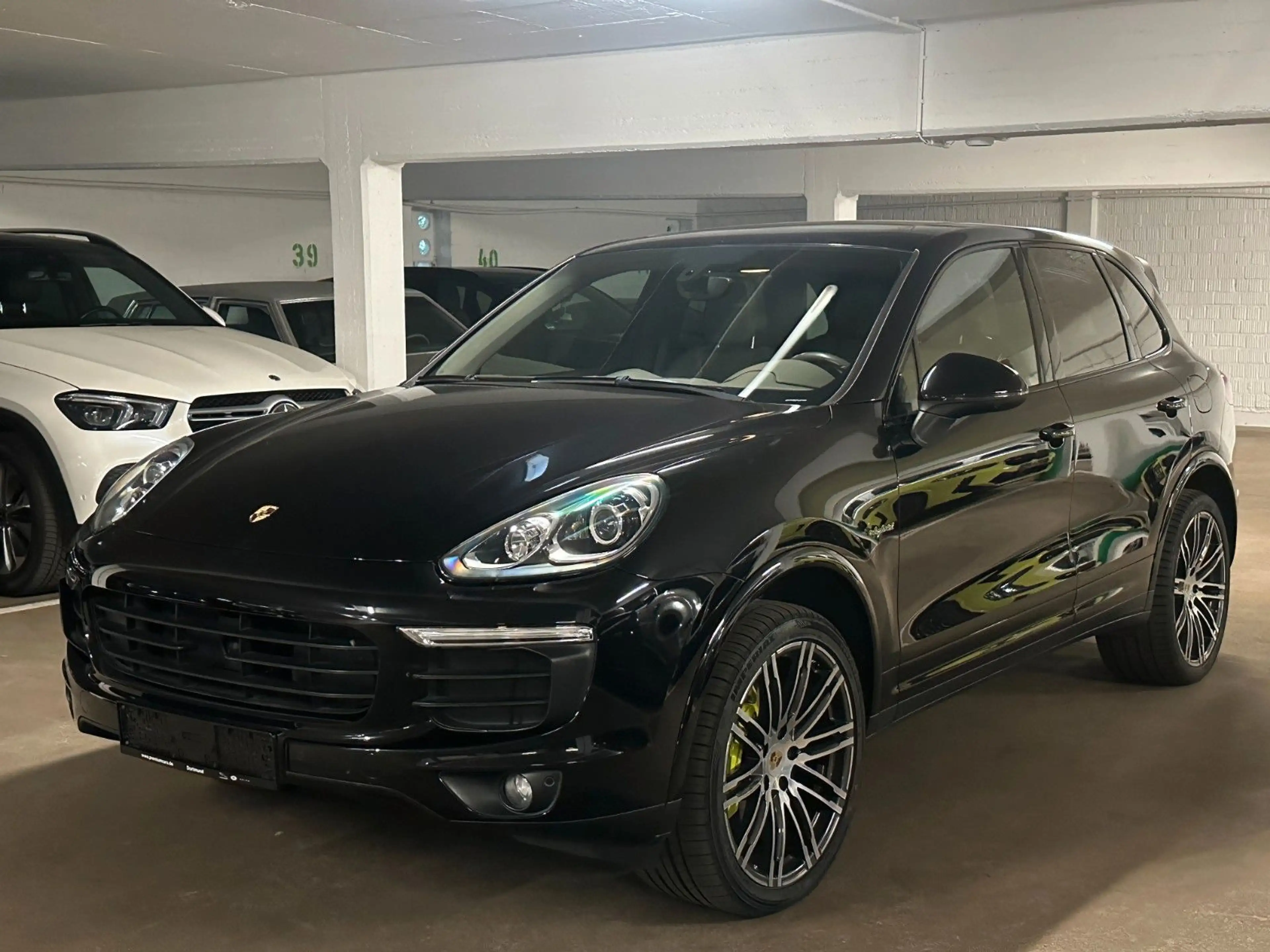 Porsche Cayenne S E-Hybrid *Platinum Edition*