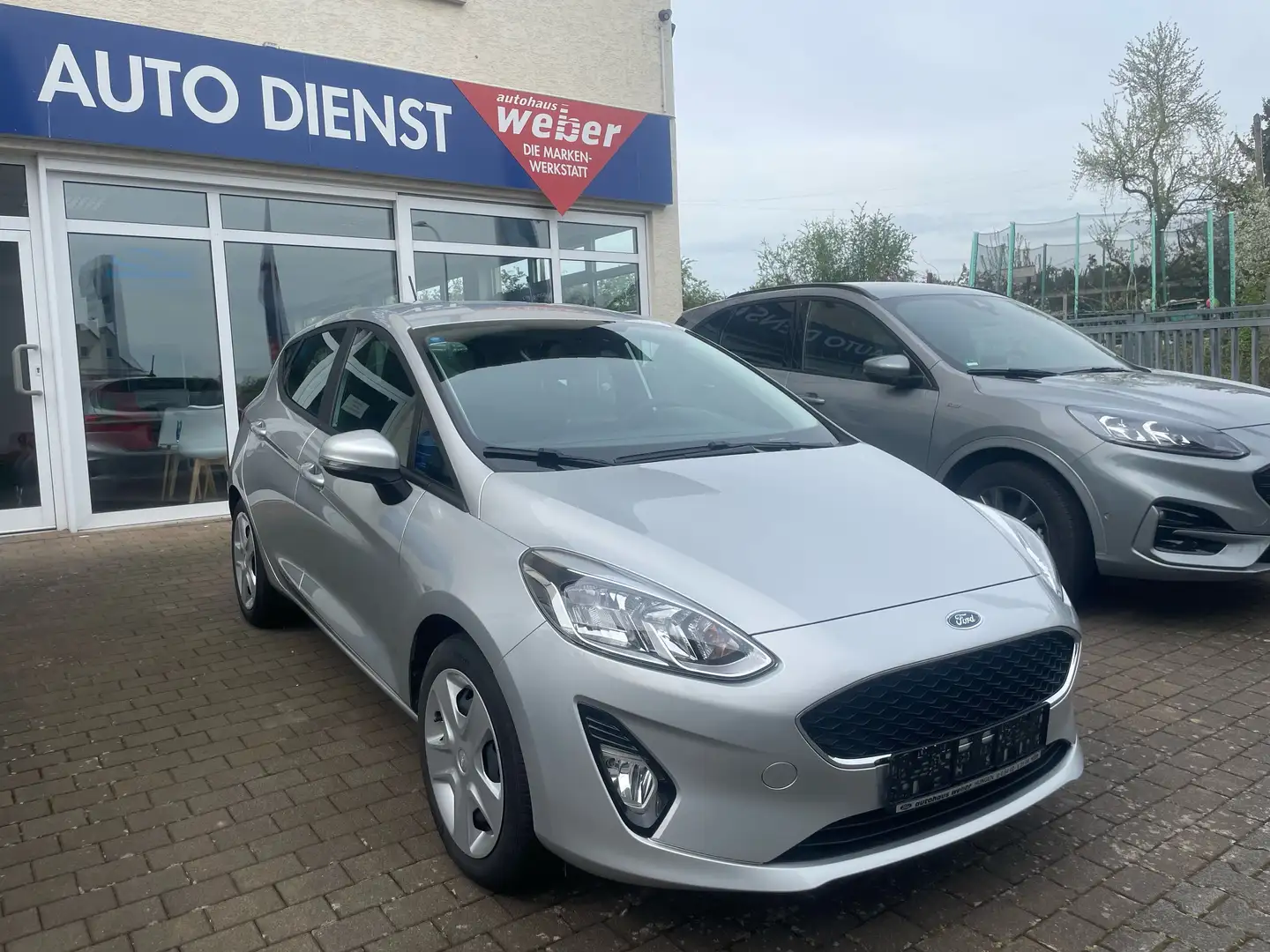 Ford Fiesta Cool&Connect*LED-Scheinwerfer*Navigation*Parkpilot Silber - 1