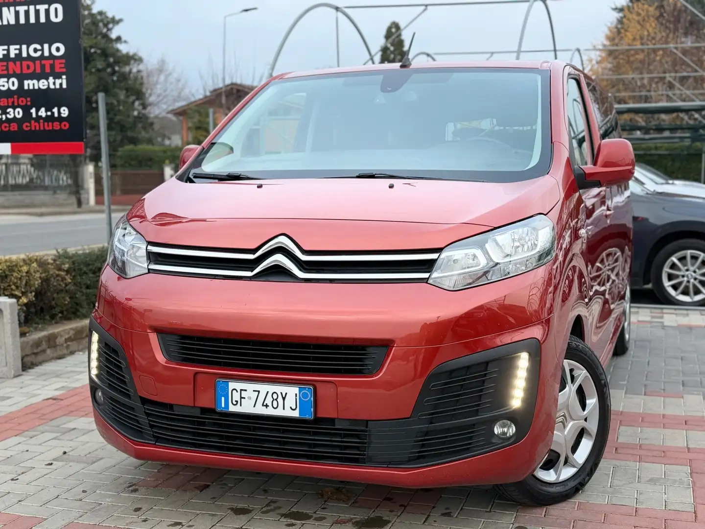 Citroen Spacetourer SpaceTourer 2.0 BlueHDi 140 S&S M Business Arancione - 1