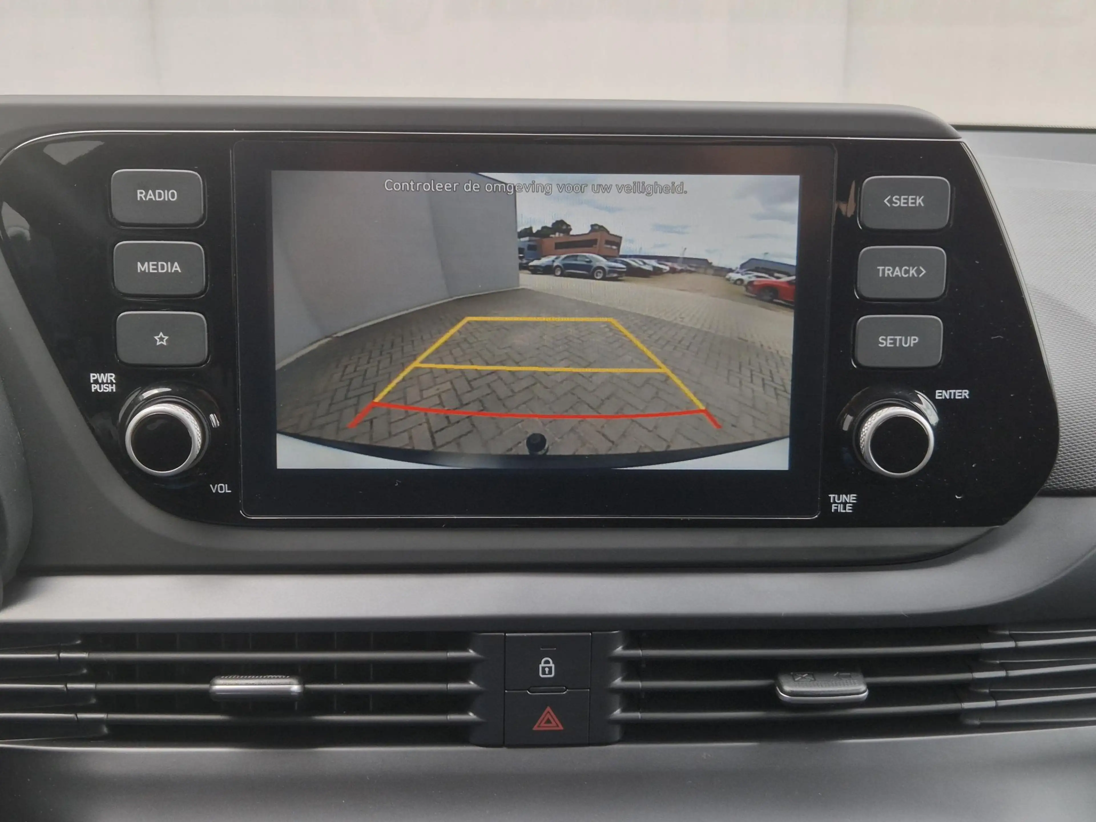 Hyundai BAYON 1.0 T-GDI Comfort / Trekhaak vast / Navigatie via — photo 5