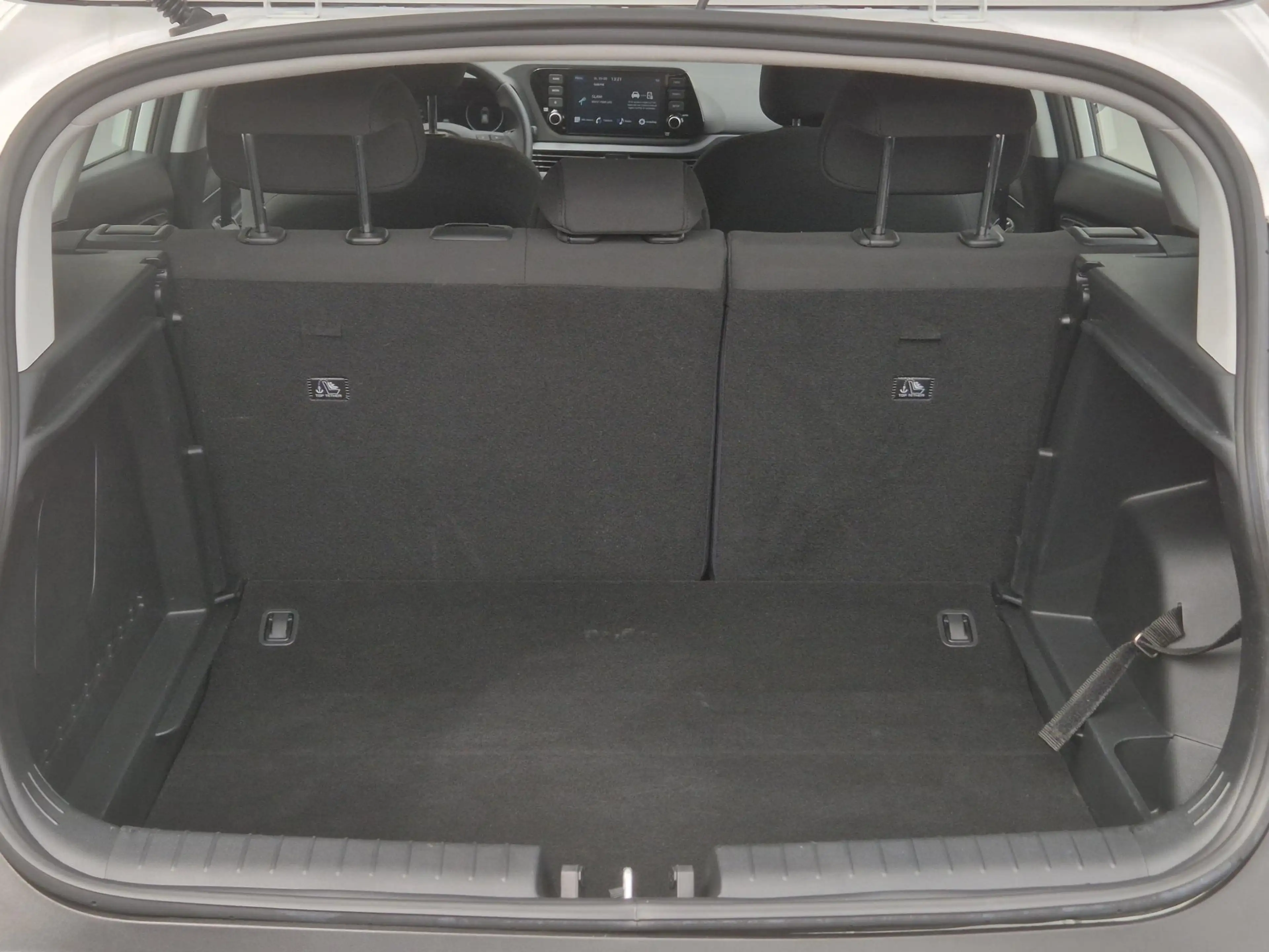 Hyundai BAYON 1.0 T-GDI Comfort / Trekhaak vast / Navigatie via — photo 25