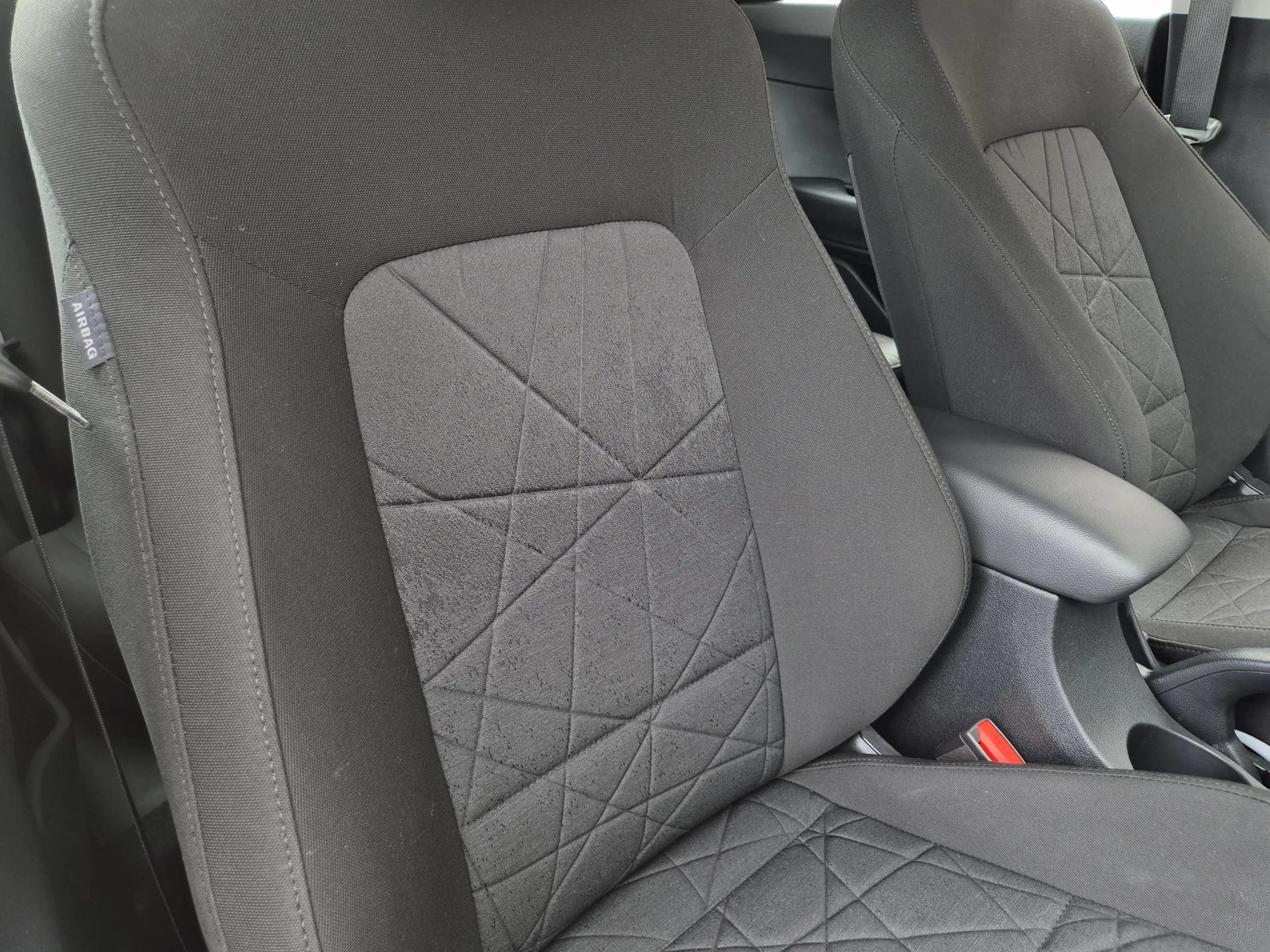 Hyundai BAYON 1.0 T-GDI Comfort / Trekhaak vast / Navigatie via — photo 28