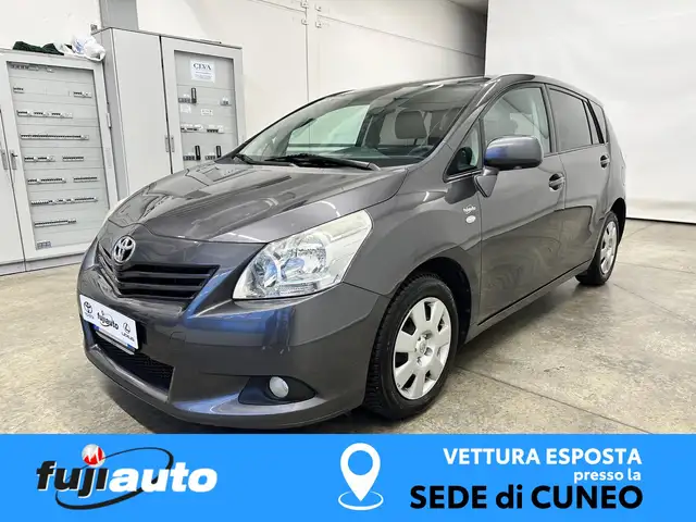 Toyota Verso Verso 2.0 d-4d mt