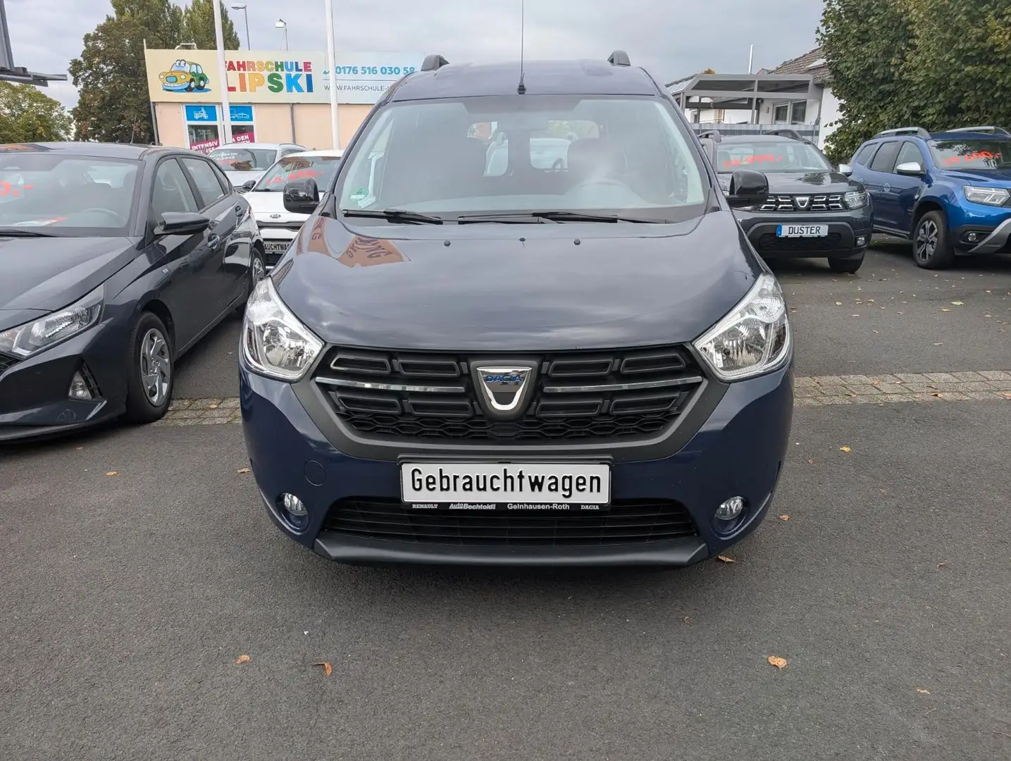 Dacia Dokker 1.6 SCe Comfort (34) Blau - 2