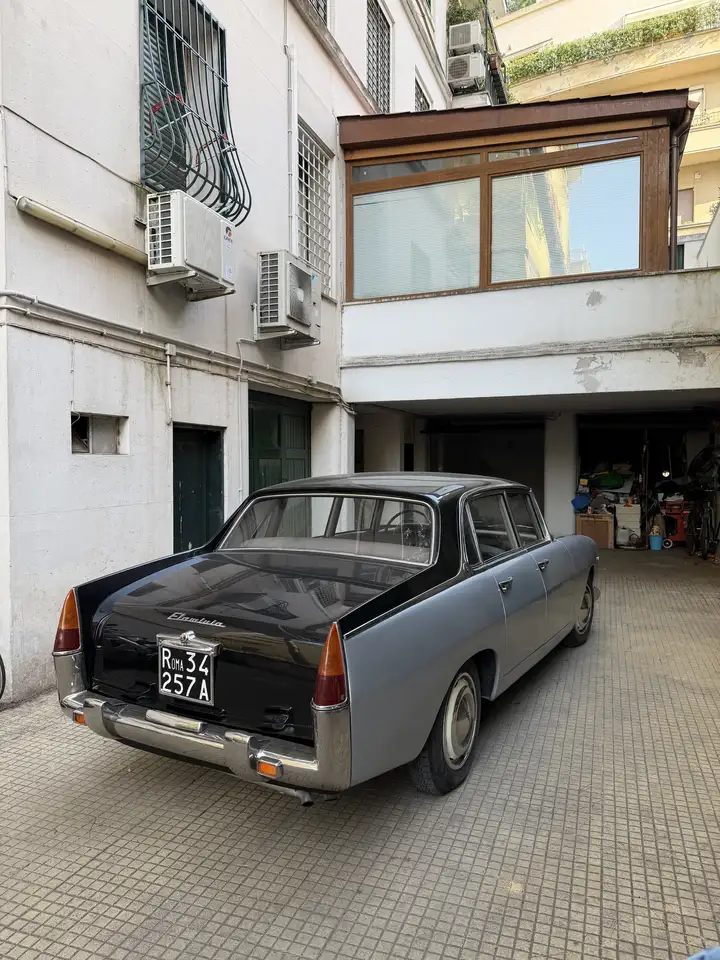 Lancia Flaminia, foto 2