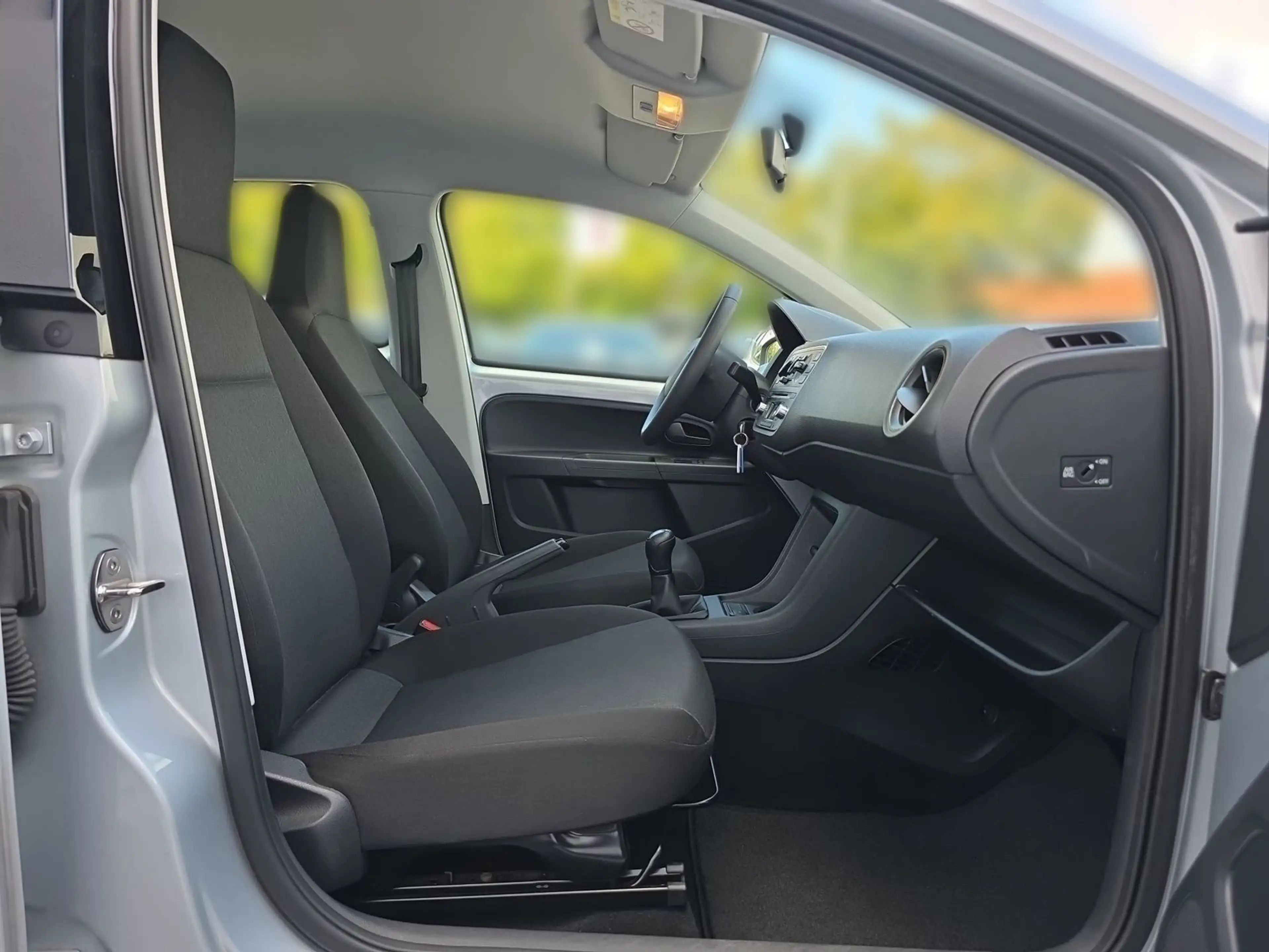 Skoda Citigo 1.0 Klima AUX Tagfahrlicht — photo 15