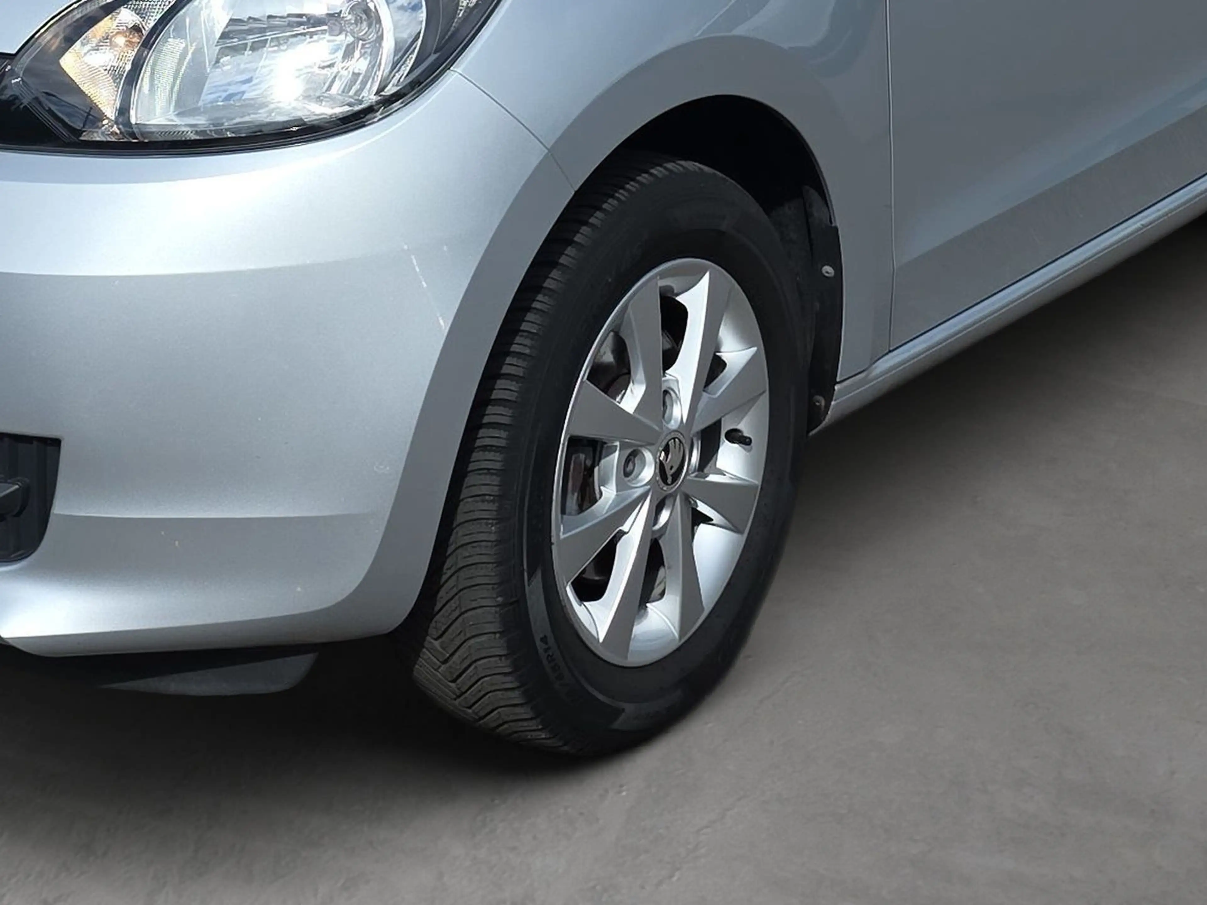 Skoda Citigo 1.0 Klima AUX Tagfahrlicht — photo 8