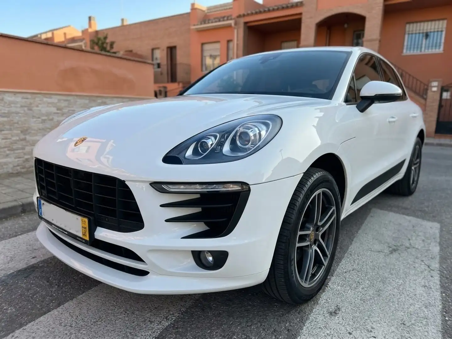 Porsche Macan GTS Aut. - 1