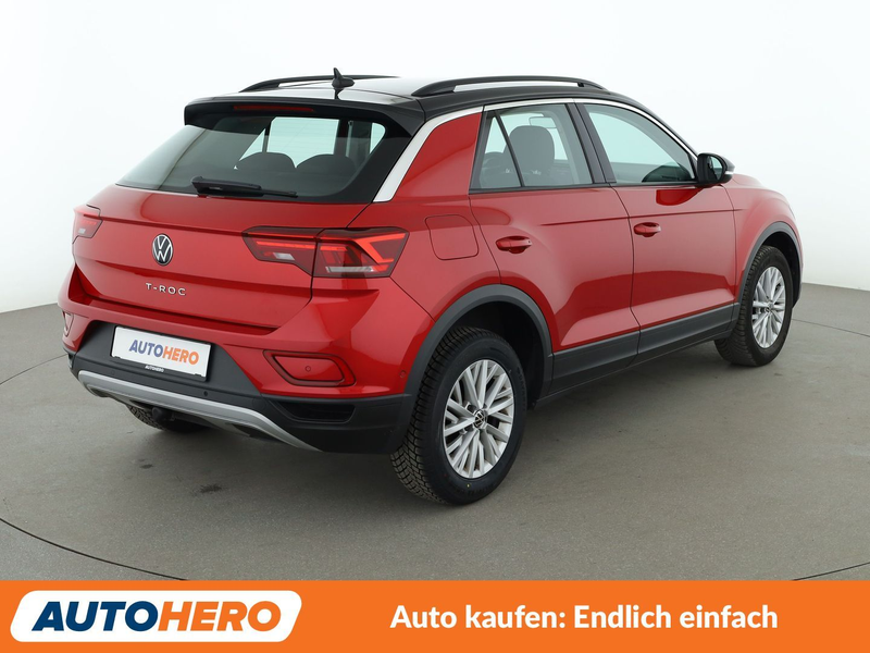 Volkswagen T-Roc 1.5 TSI ACT Life — photo 6