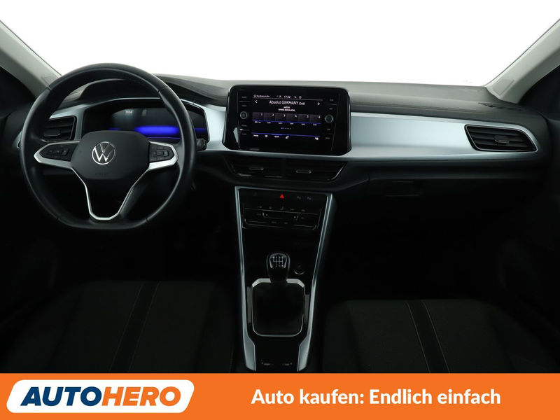 Volkswagen T-Roc 1.5 TSI ACT Life — photo 12