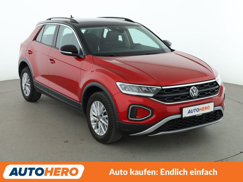 Volkswagen T-Roc 1.5 TSI ACT Life — photo 8