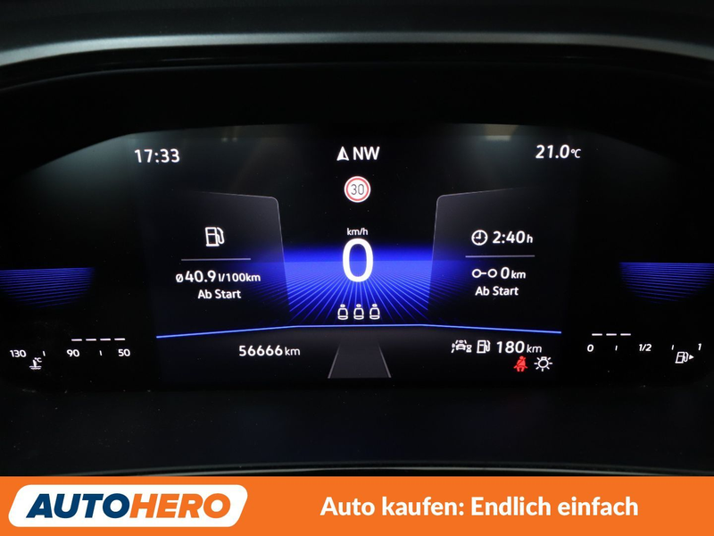Volkswagen T-Roc 1.5 TSI ACT Life — photo 20
