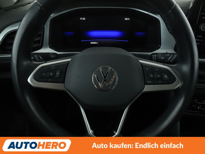 Volkswagen T-Roc 1.5 TSI ACT Life — photo 19