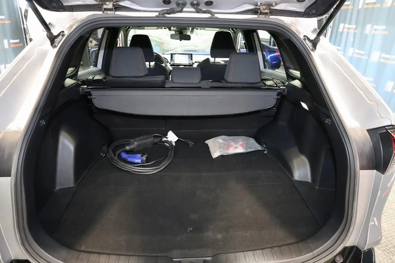Toyota RAV 4 Prime fotografie Toyota RAV 4 Prime