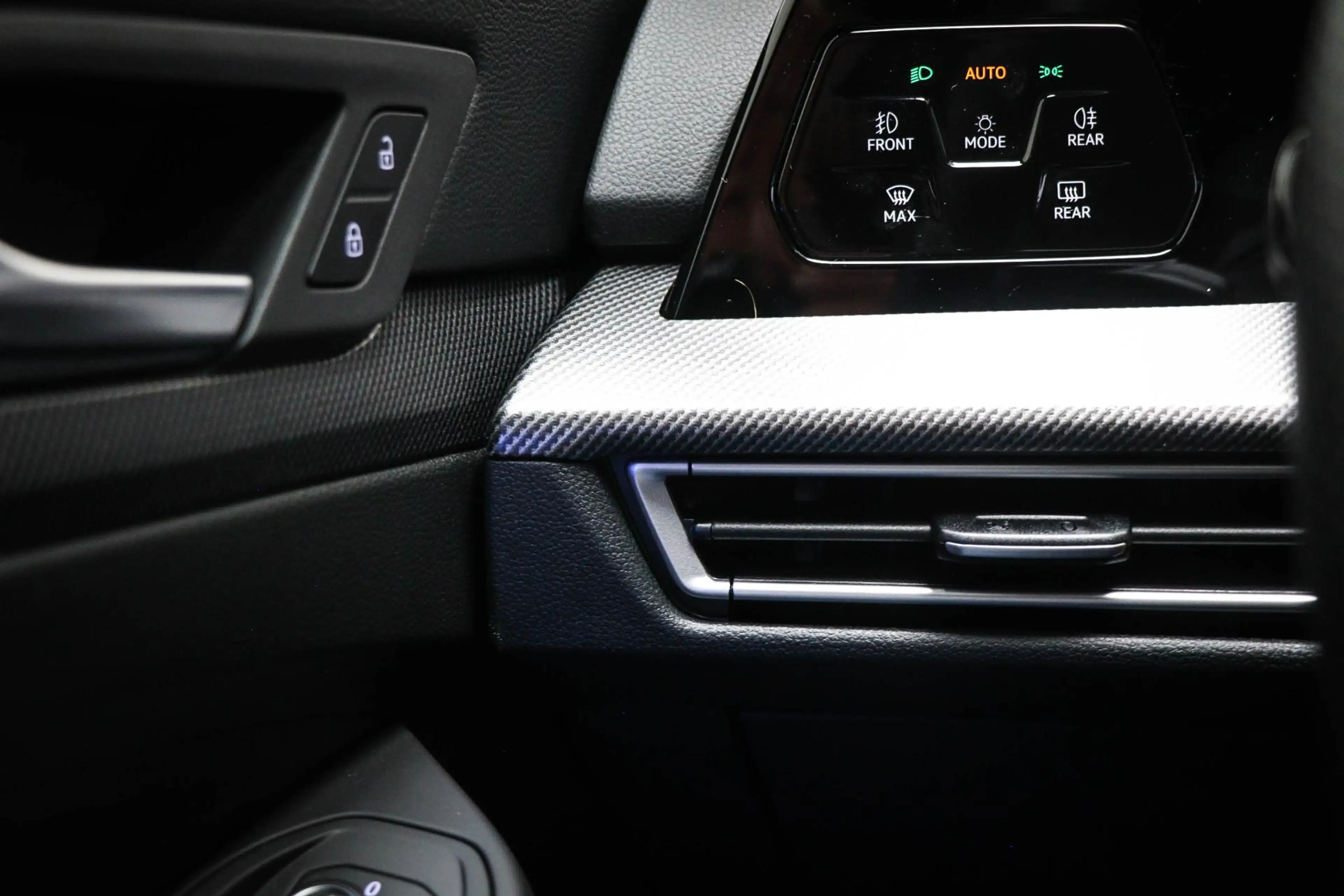 Volkswagen Golf GTE 1.5 eHybrid | LEDER | PANORAMADAK | HEAD UP | STOE — photo 33