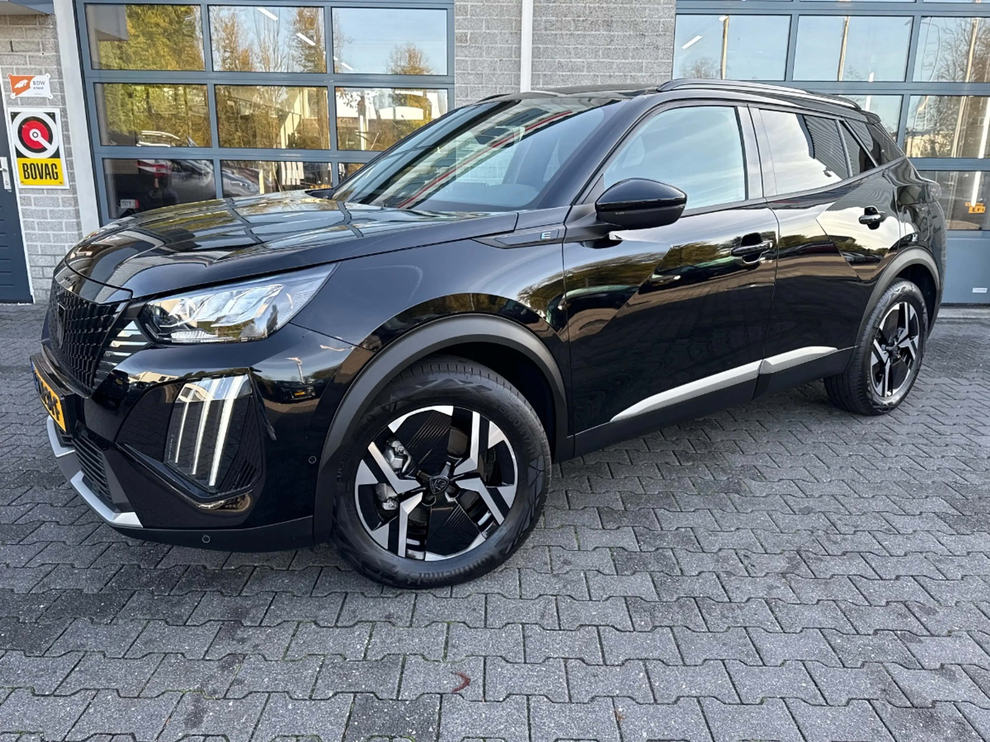 Peugeot e-2008 EV Active Pack 50 kWh|SOH 100%|