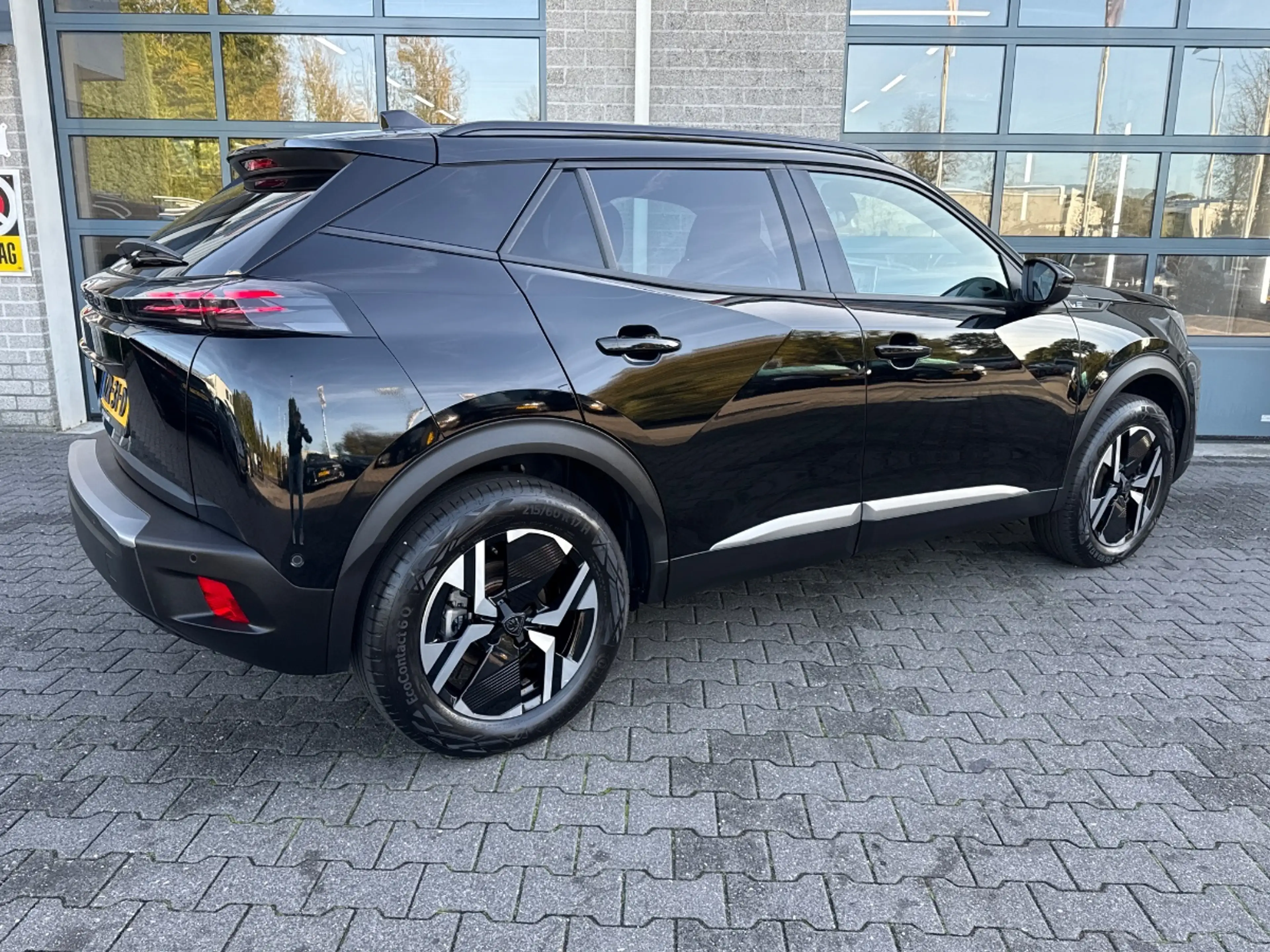 Peugeot e-2008 EV Active Pack 50 kWh|SOH 100%| — photo 3