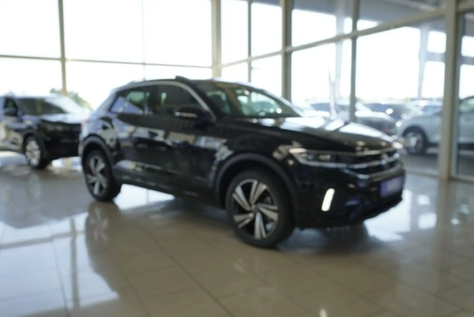 Volkswagen T-Roc R-Line 1,5TSI DSG UPE=45500 Euro Black - 2
