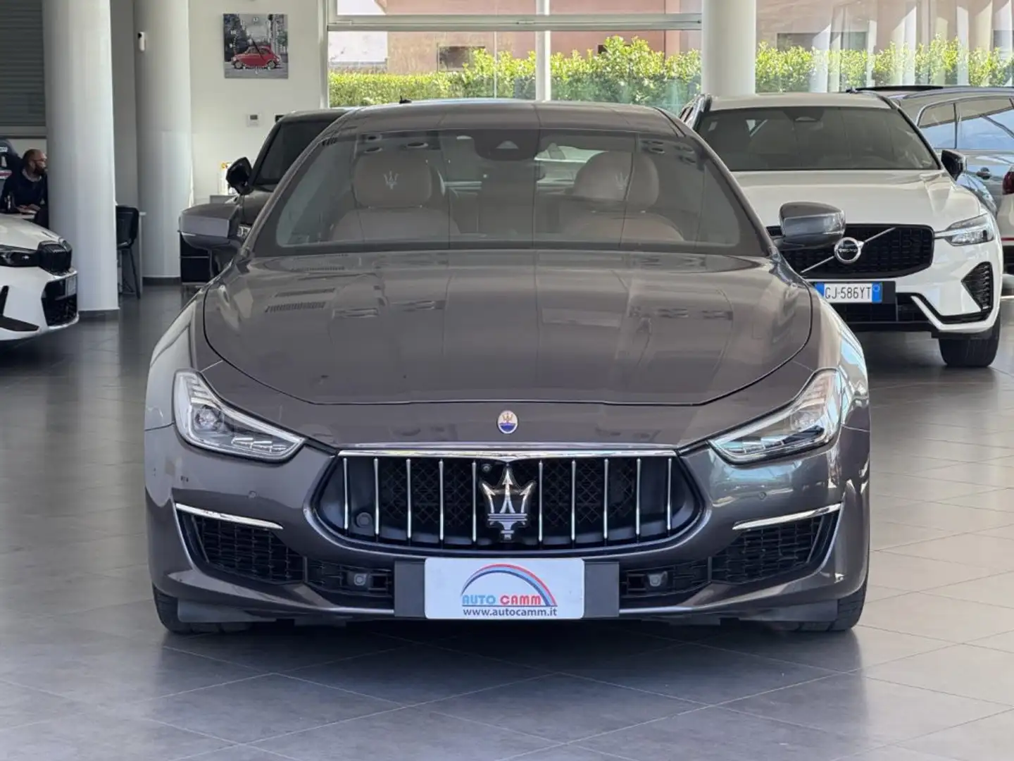 Maserati Ghibli V6 350cv Granlusso Service Maserati Grijs - 2