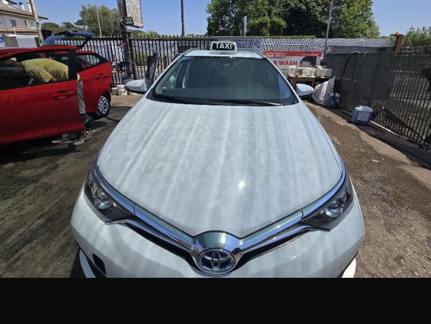 Toyota Auris Bianco - 1