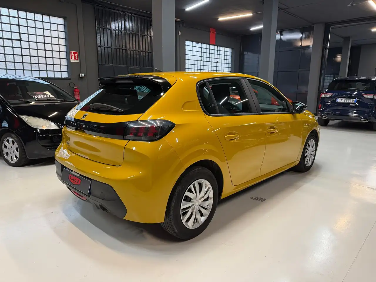 Peugeot 208 208 2023 1.2 Benzina 3