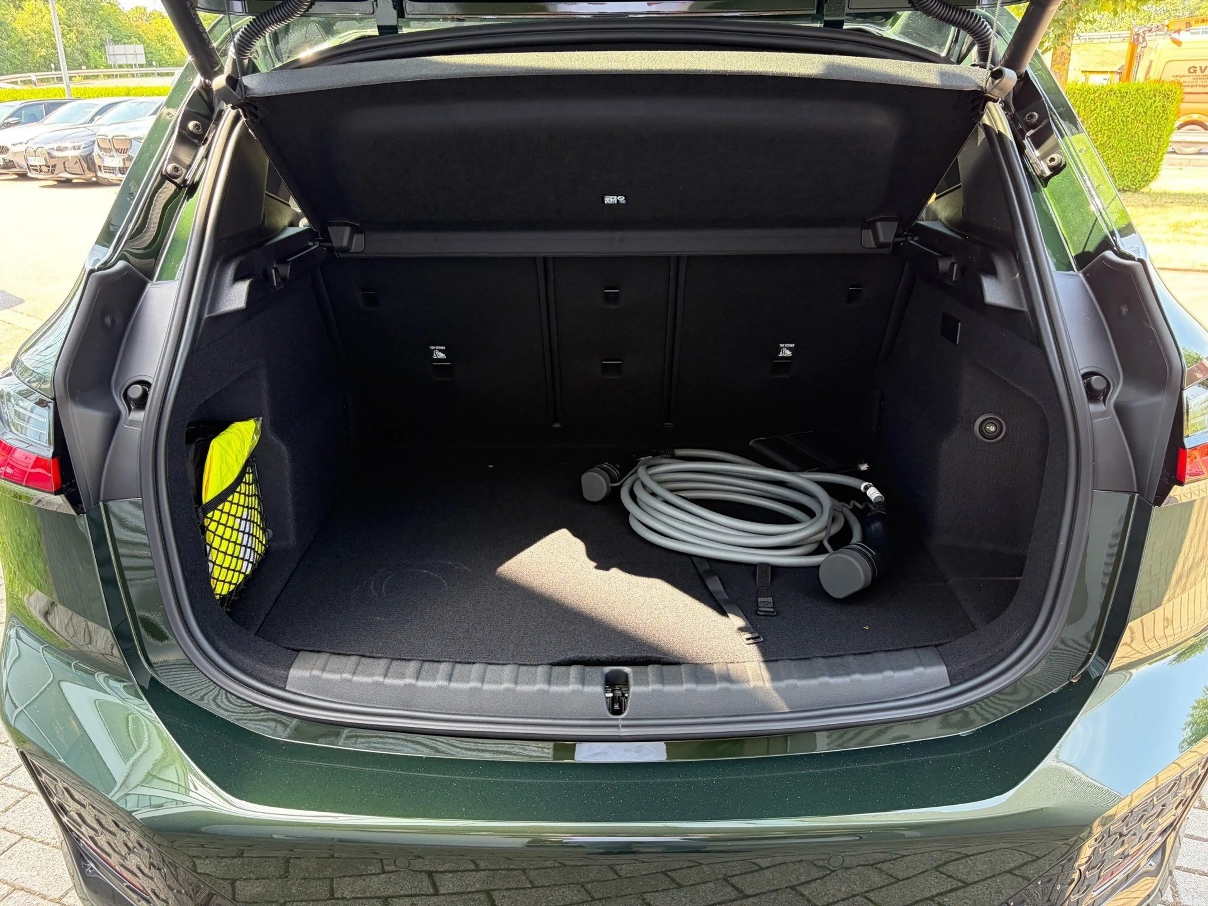 BMW 225 e xDrive M Sport AHK RFK NAVI LED PDC V+H LM — photo 14
