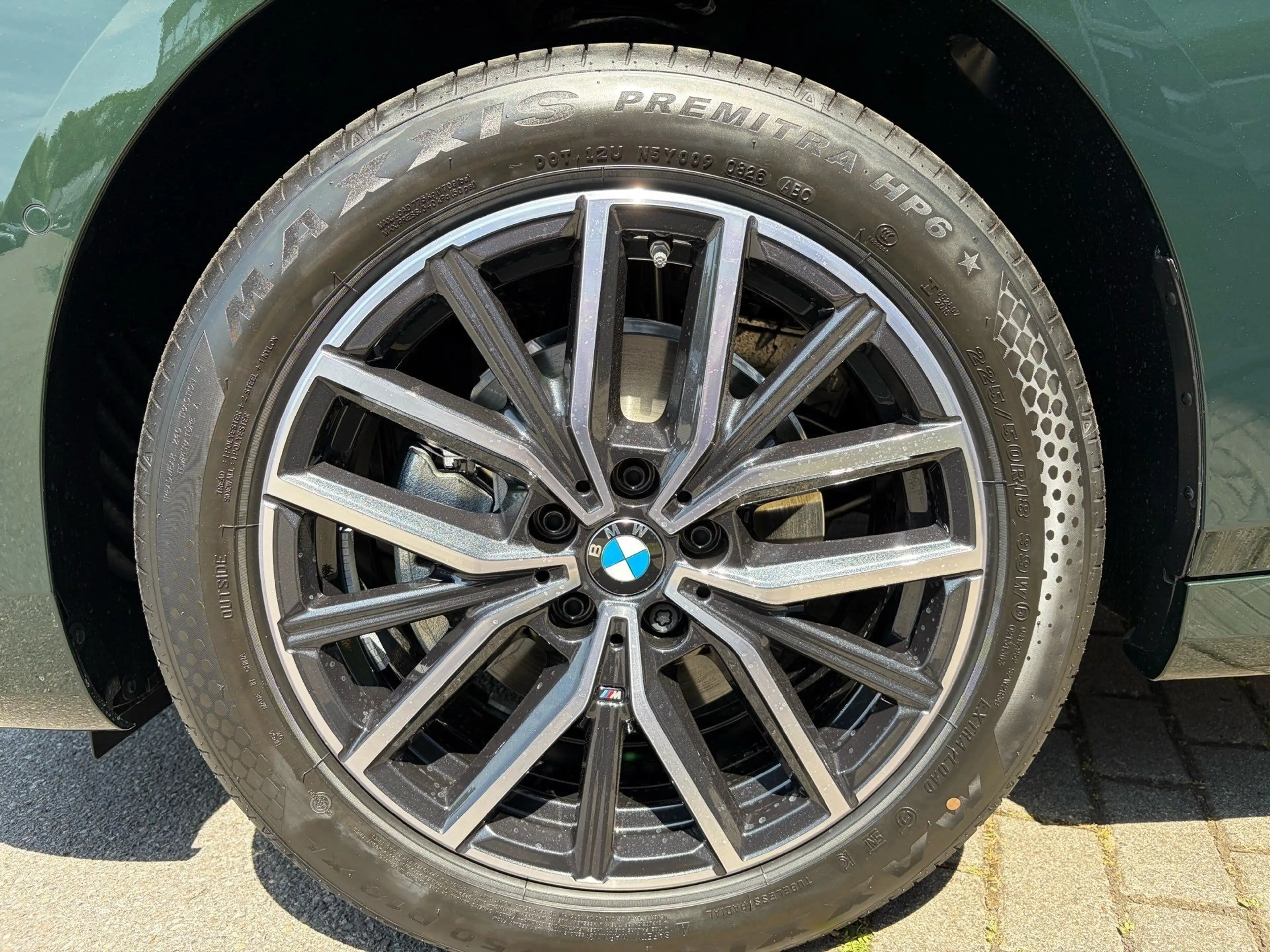 BMW 225 e xDrive M Sport AHK RFK NAVI LED PDC V+H LM — photo 6